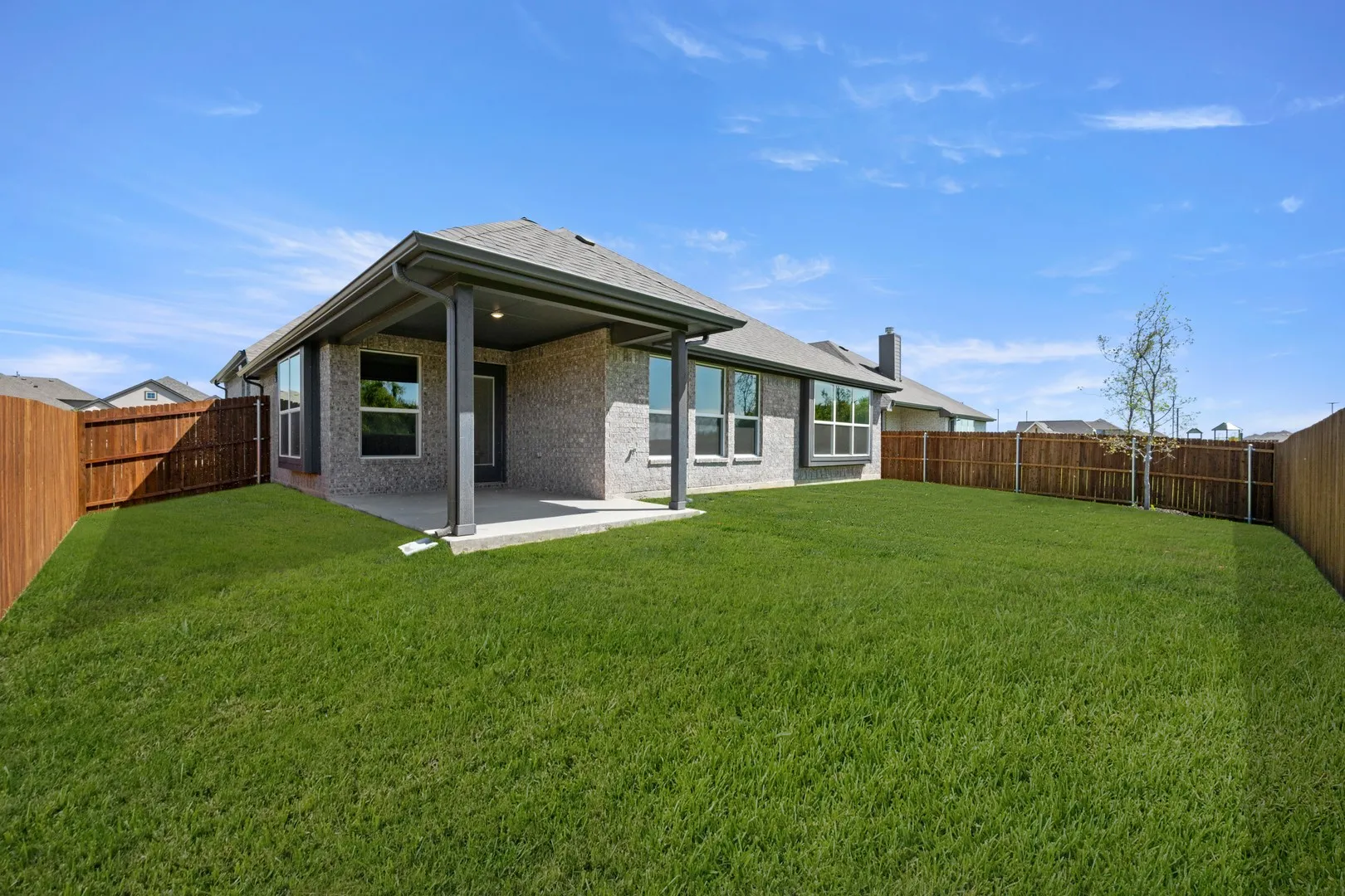 DFW-Hunters Ridge -Concept 1991-1000 Birchwood Drive-Back-Risewell Homes-1