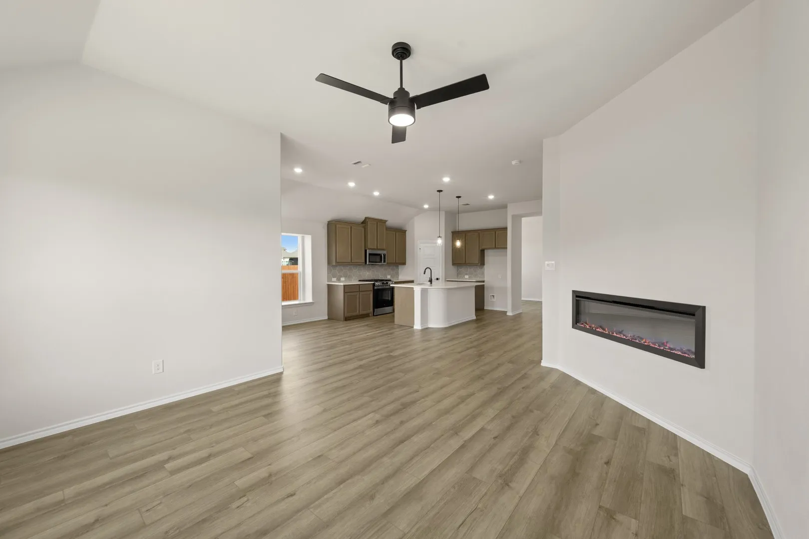 DFW-Hunters Ridge -Concept 1991-1000 Birchwood Drive-Living Room-Risewell Homes-2