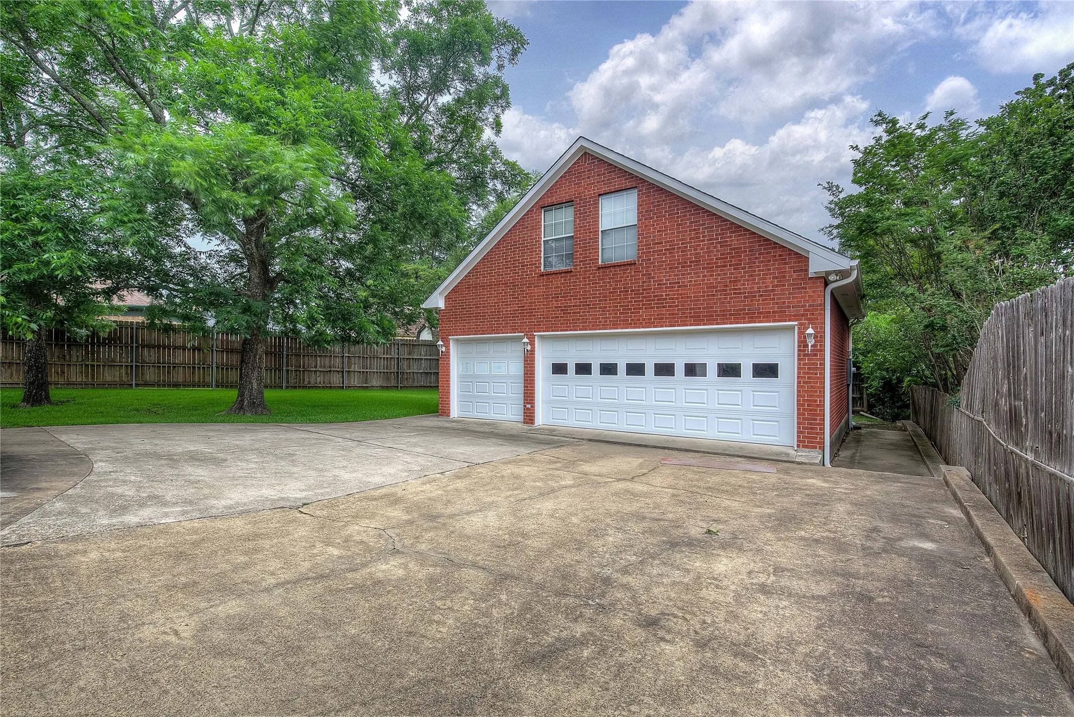 Detached 3 Car Garage with loft storage