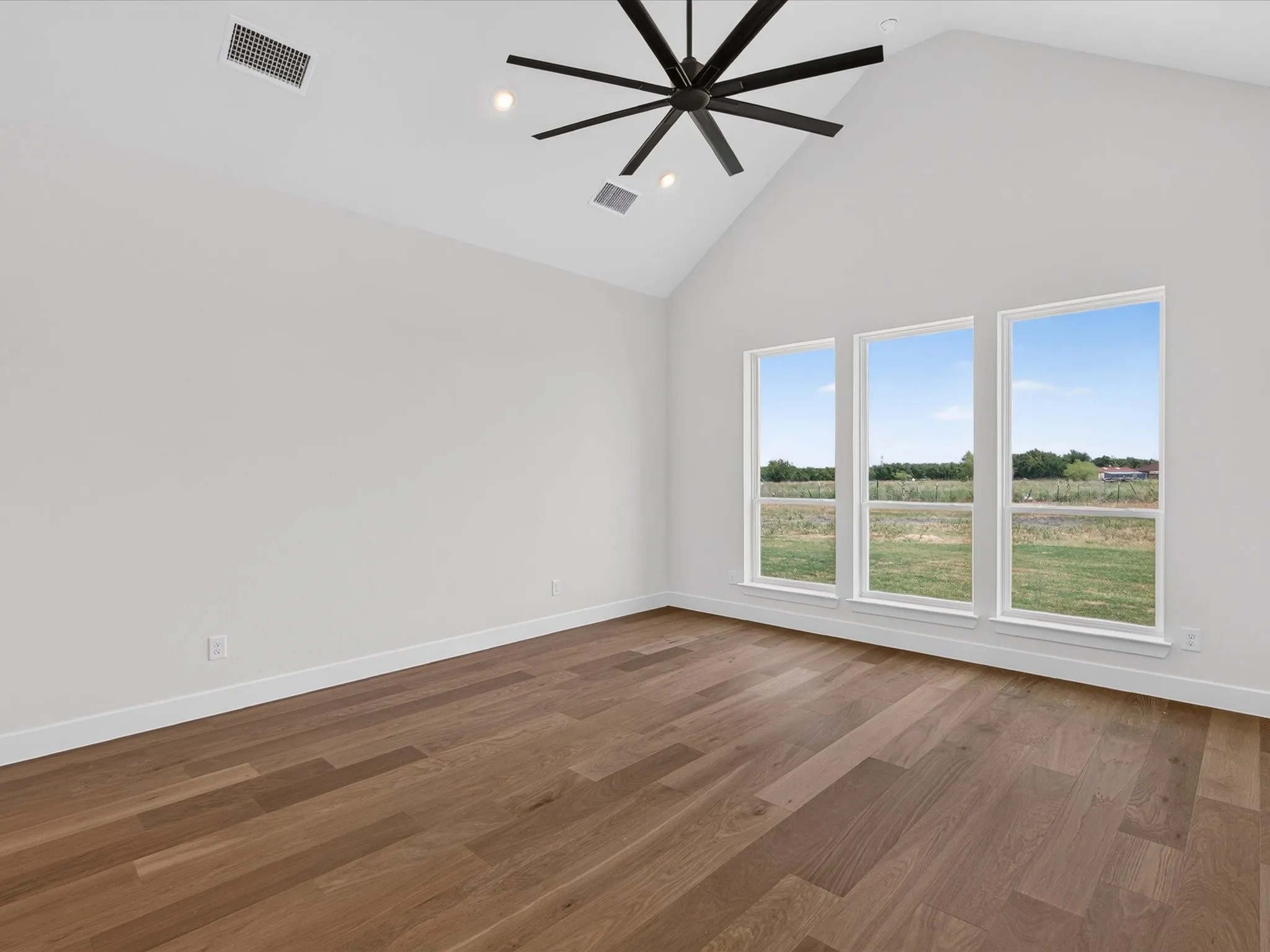 Single Family Residence For Sale in Collin County , 704 Cambridge Court, Nevada, Texas 75173, 4 Bedroom, 5 Bathroom, 3 Garage spaces, 4,722 Sqft, built in 2025, mls#21299300, Real Estate Agent in Nevada, Homes For Sale in Collin county, Homes For Sale in Nevada, Realtor in Nevada Texas, Real Estate Brokerage Independent Realty Texas, Luminita Cordes Realtor