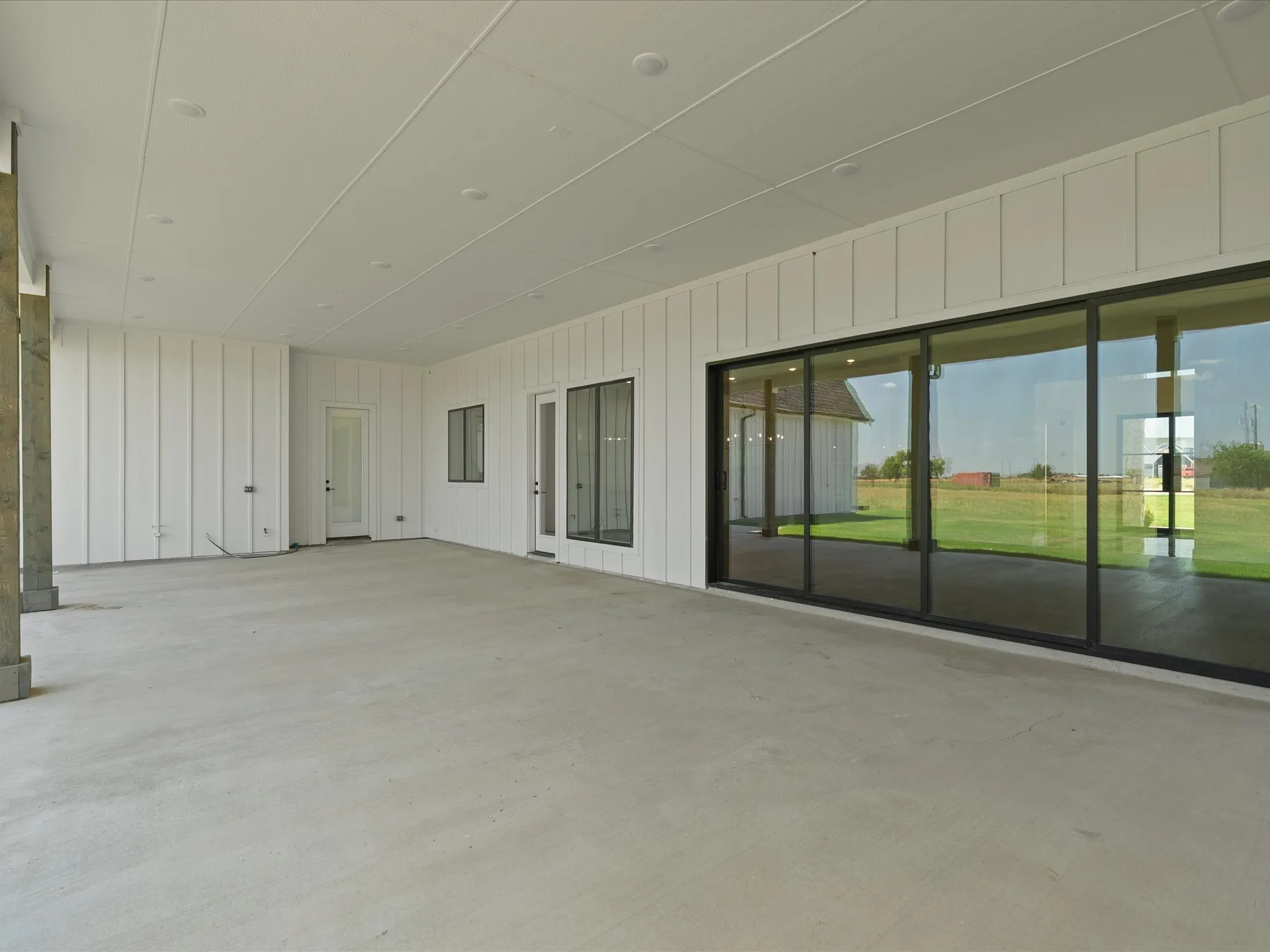 Single Family Residence For Sale in Collin County , 704 Cambridge Court, Nevada, Texas 75173, 4 Bedroom, 5 Bathroom, 3 Garage spaces, 4,722 Sqft, built in 2025, mls#21299300, Real Estate Agent in Nevada, Homes For Sale in Collin county, Homes For Sale in Nevada, Realtor in Nevada Texas, Real Estate Brokerage Independent Realty Texas, Luminita Cordes Realtor