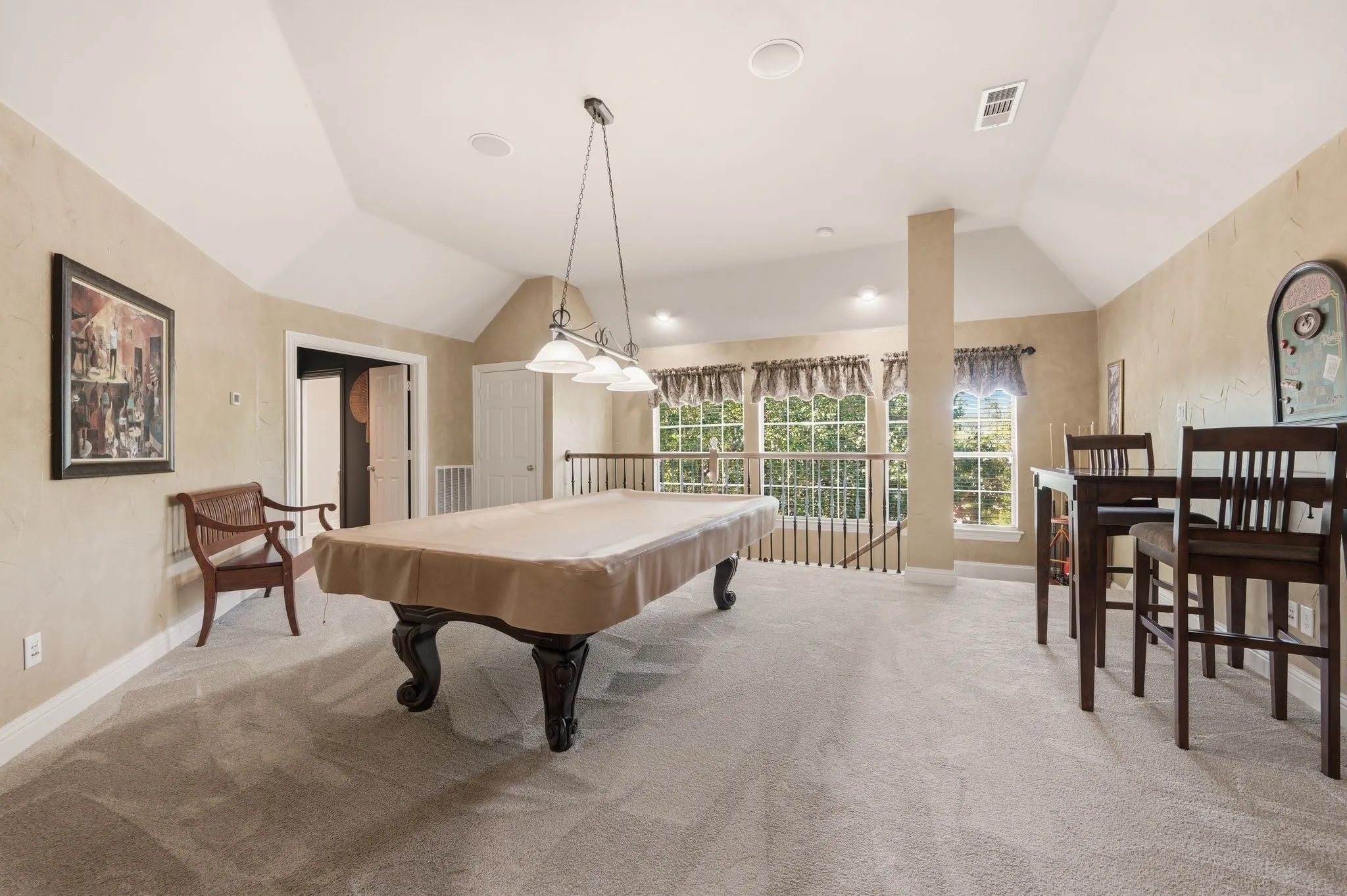 Single Family Residence For Sale in Tarrant County , 800 Sandy Trail, Keller, Texas 76248, 5 Bedroom, 6 Bathroom, 3 Garage spaces, 4,825 Sqft, built in 2004, mls#21286140, Real Estate Agent in Keller, Homes For Sale in Tarrant county, Homes For Sale in Keller, Realtor in Keller Texas, Real Estate Brokerage Independent Realty Texas, Luminita Cordes Realtor
