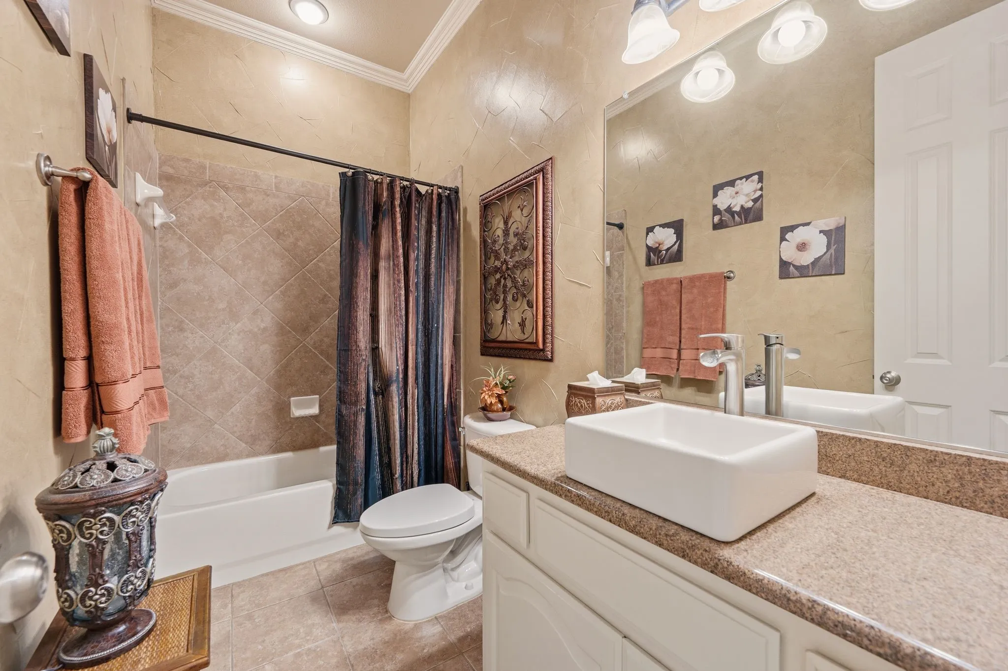 Single Family Residence For Sale in Tarrant County , 800 Sandy Trail, Keller, Texas 76248, 5 Bedroom, 6 Bathroom, 3 Garage spaces, 4,825 Sqft, built in 2004, mls#21286140, Real Estate Agent in Keller, Homes For Sale in Tarrant county, Homes For Sale in Keller, Realtor in Keller Texas, Real Estate Brokerage Independent Realty Texas, Luminita Cordes Realtor