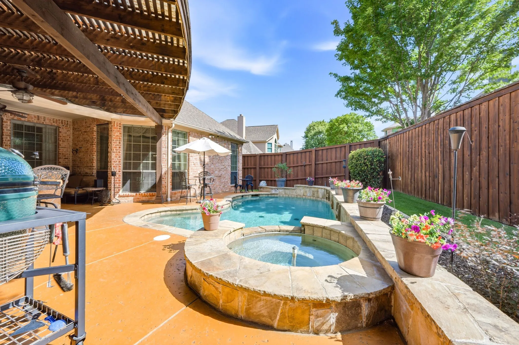 Single Family Residence For Sale in Tarrant County , 800 Sandy Trail, Keller, Texas 76248, 5 Bedroom, 6 Bathroom, 3 Garage spaces, 4,825 Sqft, built in 2004, mls#21286140, Real Estate Agent in Keller, Homes For Sale in Tarrant county, Homes For Sale in Keller, Realtor in Keller Texas, Real Estate Brokerage Independent Realty Texas, Luminita Cordes Realtor
