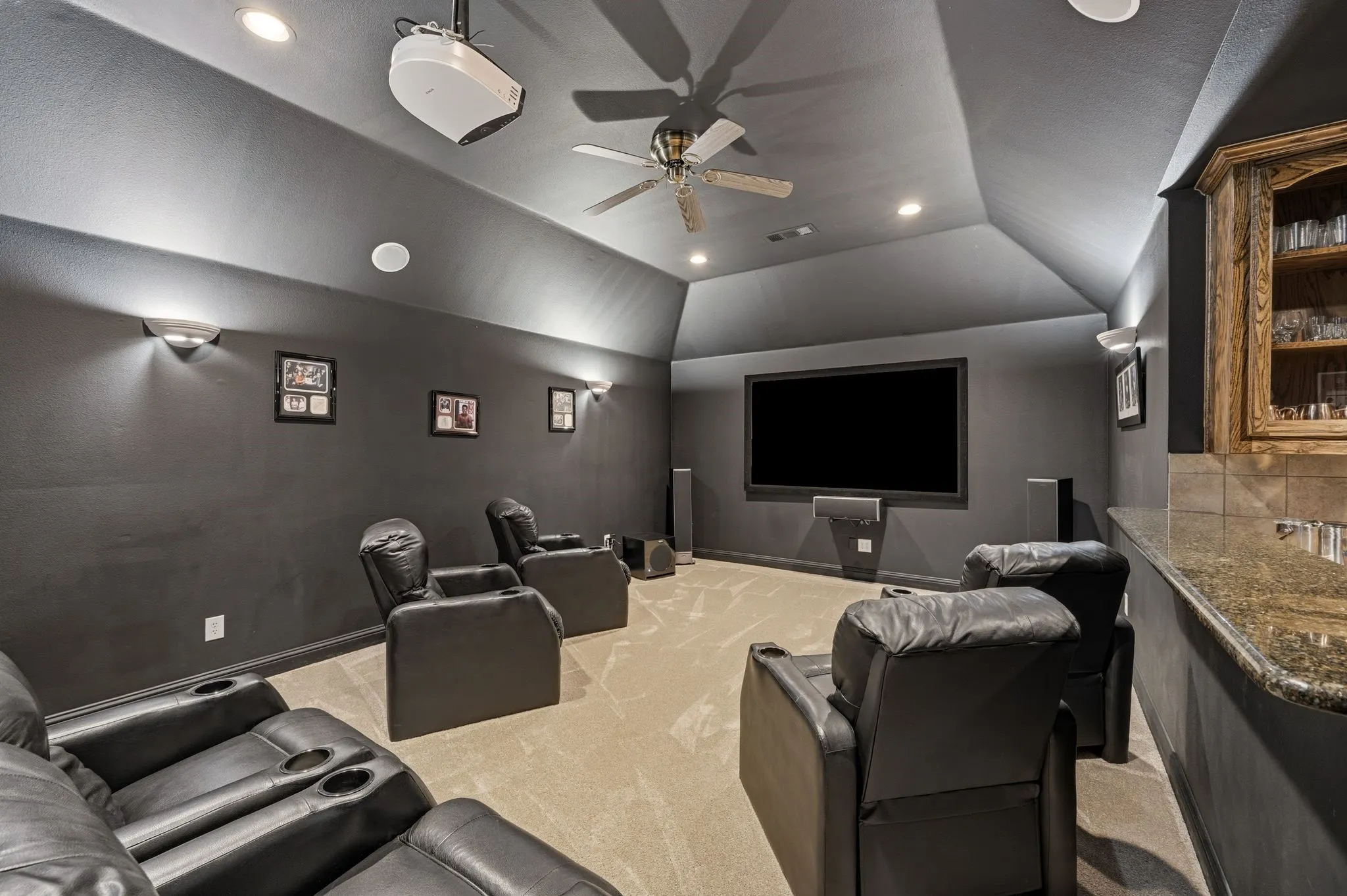 Single Family Residence For Sale in Tarrant County , 800 Sandy Trail, Keller, Texas 76248, 5 Bedroom, 6 Bathroom, 3 Garage spaces, 4,825 Sqft, built in 2004, mls#21286140, Real Estate Agent in Keller, Homes For Sale in Tarrant county, Homes For Sale in Keller, Realtor in Keller Texas, Real Estate Brokerage Independent Realty Texas, Luminita Cordes Realtor
