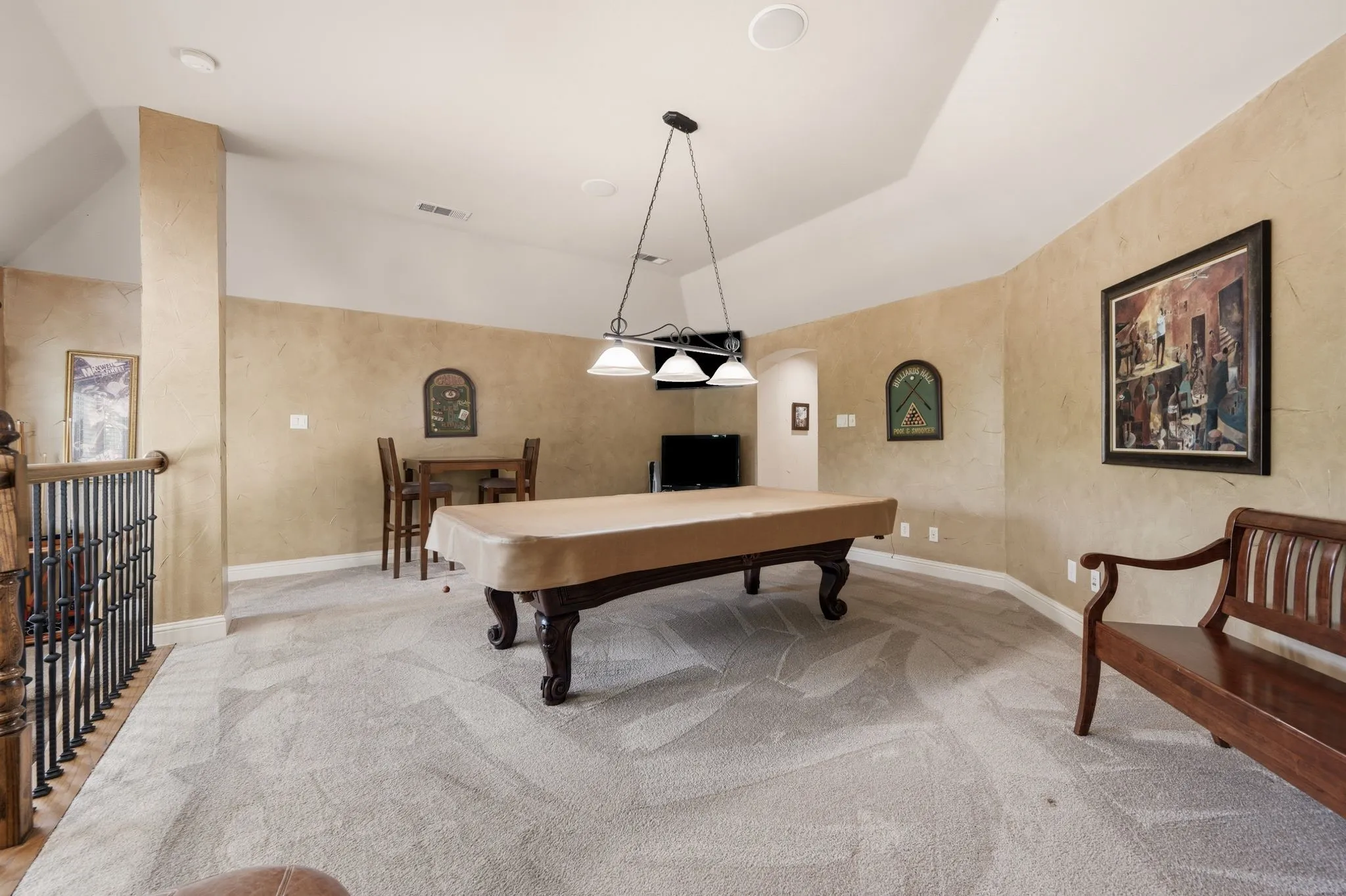 Single Family Residence For Sale in Tarrant County , 800 Sandy Trail, Keller, Texas 76248, 5 Bedroom, 6 Bathroom, 3 Garage spaces, 4,825 Sqft, built in 2004, mls#21286140, Real Estate Agent in Keller, Homes For Sale in Tarrant county, Homes For Sale in Keller, Realtor in Keller Texas, Real Estate Brokerage Independent Realty Texas, Luminita Cordes Realtor