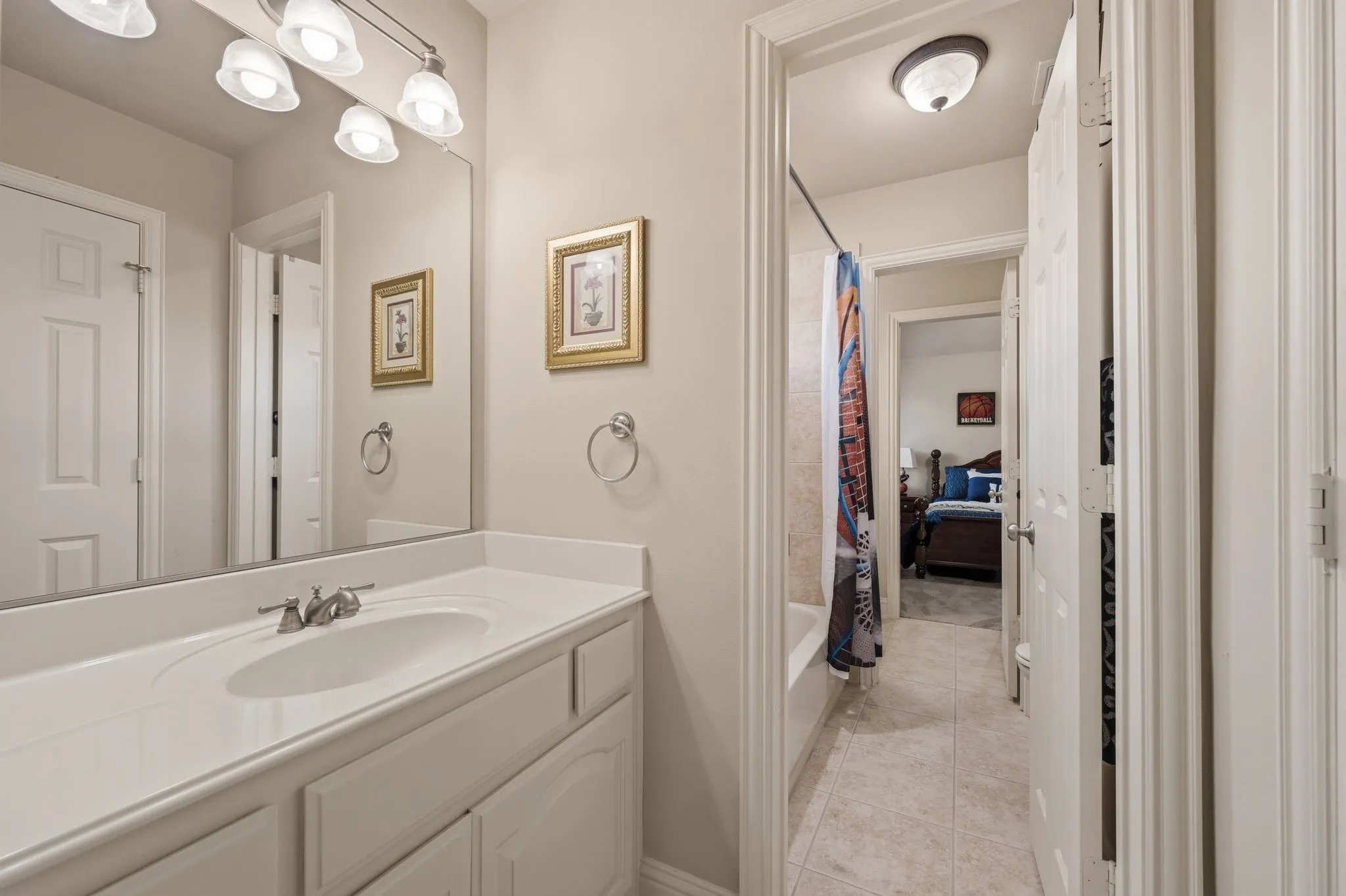 Single Family Residence For Sale in Tarrant County , 800 Sandy Trail, Keller, Texas 76248, 5 Bedroom, 6 Bathroom, 3 Garage spaces, 4,825 Sqft, built in 2004, mls#21286140, Real Estate Agent in Keller, Homes For Sale in Tarrant county, Homes For Sale in Keller, Realtor in Keller Texas, Real Estate Brokerage Independent Realty Texas, Luminita Cordes Realtor