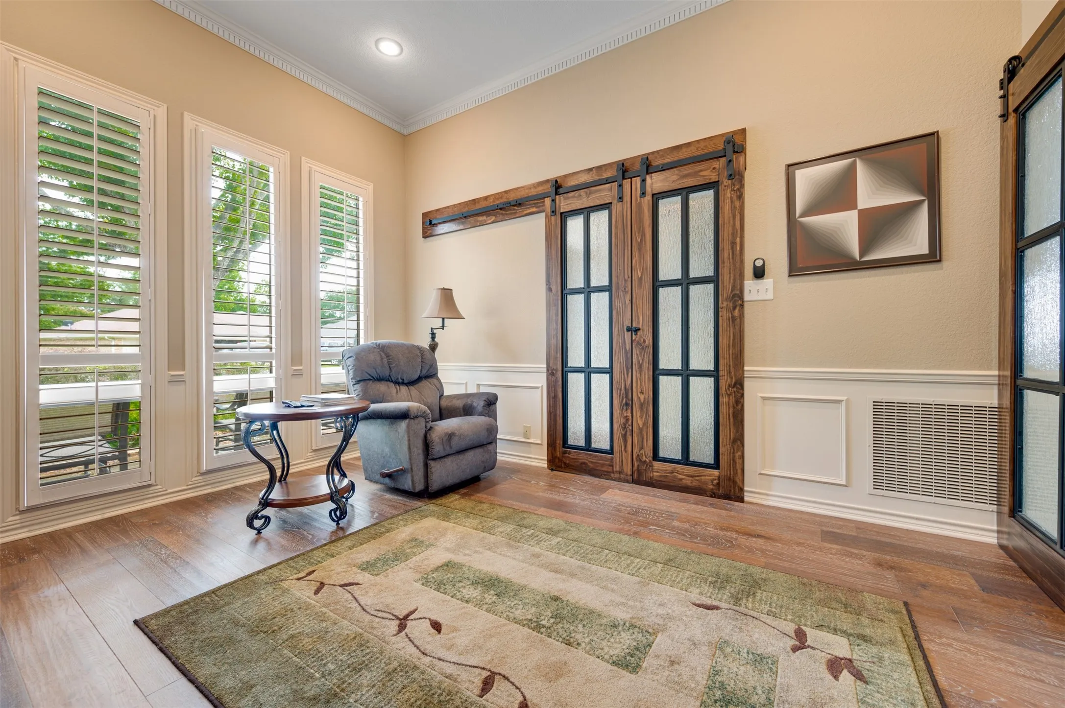 Single Family Residence For Sale in Smith County , 112 Marina Drive, Bullard, Texas 75757, 3 Bedroom, 3 Bathroom, 2 Garage spaces, 2,850 Sqft, built in 1985, mls#21299494, Real Estate Agent in Bullard, Homes For Sale in Smith county, Homes For Sale in Bullard, Realtor in Bullard Texas, Real Estate Brokerage Independent Realty Texas, Luminita Cordes Realtor