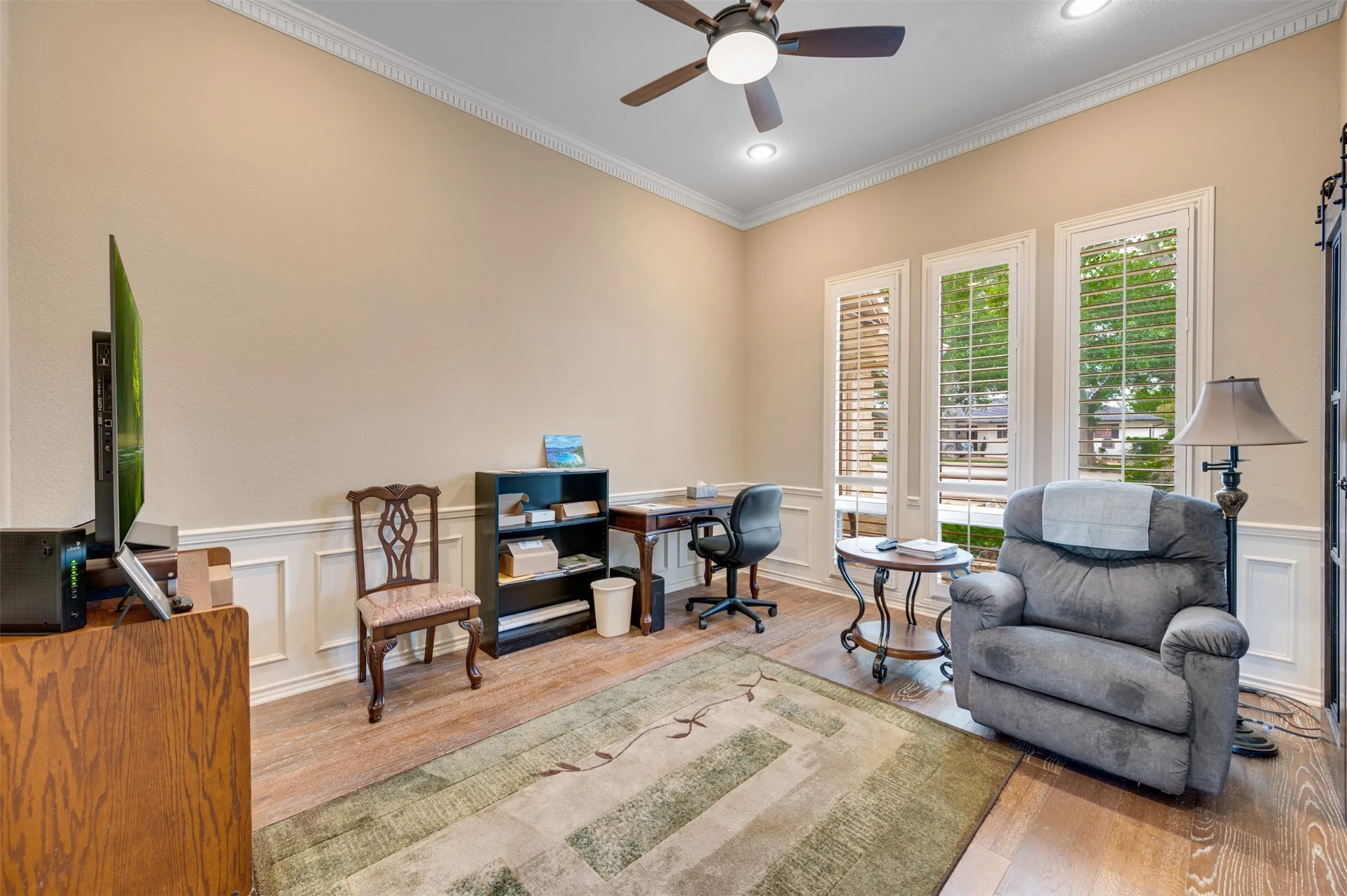 Single Family Residence For Sale in Smith County , 112 Marina Drive, Bullard, Texas 75757, 3 Bedroom, 3 Bathroom, 2 Garage spaces, 2,850 Sqft, built in 1985, mls#21299494, Real Estate Agent in Bullard, Homes For Sale in Smith county, Homes For Sale in Bullard, Realtor in Bullard Texas, Real Estate Brokerage Independent Realty Texas, Luminita Cordes Realtor