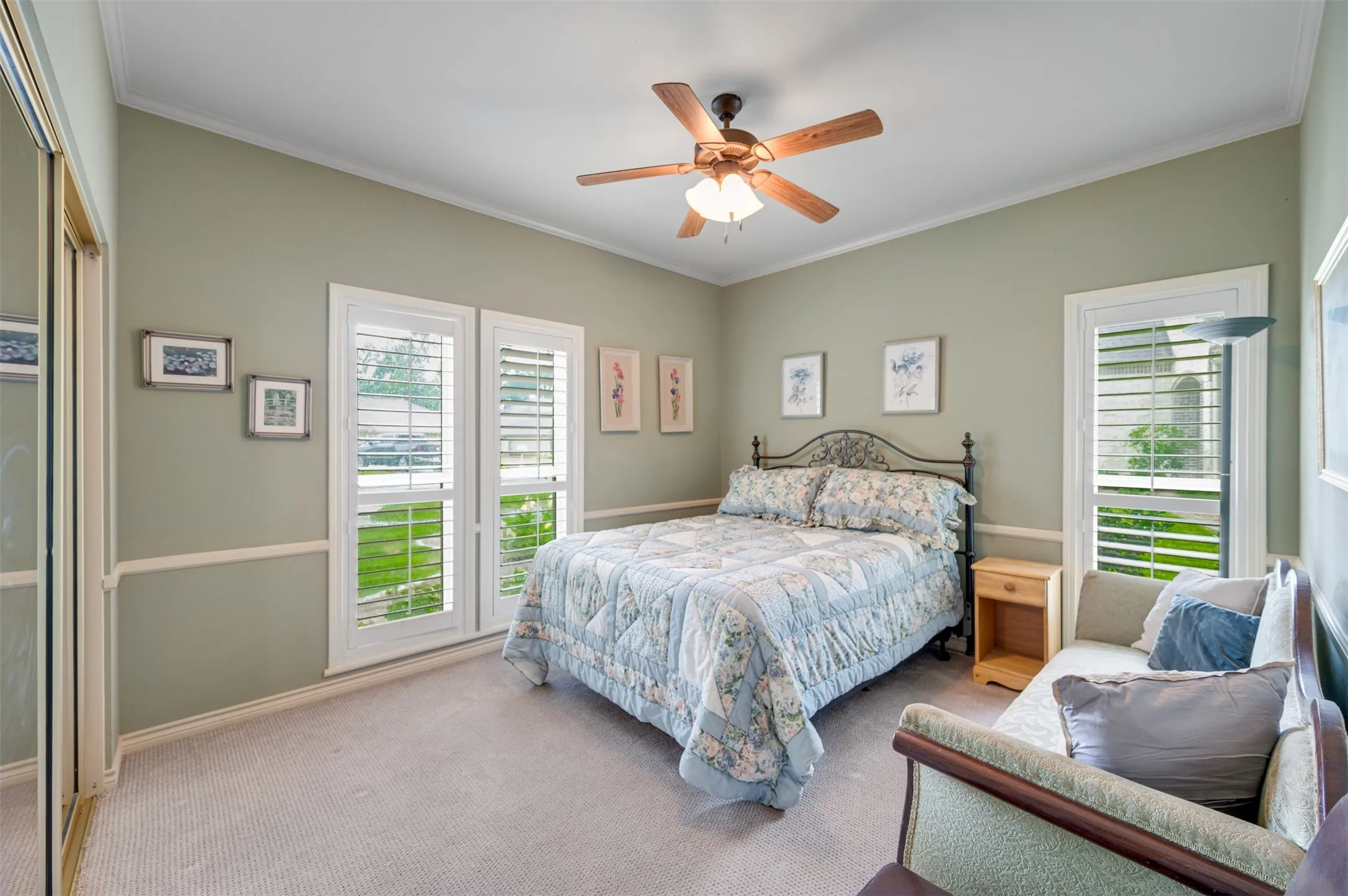 Single Family Residence For Sale in Smith County , 112 Marina Drive, Bullard, Texas 75757, 3 Bedroom, 3 Bathroom, 2 Garage spaces, 2,850 Sqft, built in 1985, mls#21299494, Real Estate Agent in Bullard, Homes For Sale in Smith county, Homes For Sale in Bullard, Realtor in Bullard Texas, Real Estate Brokerage Independent Realty Texas, Luminita Cordes Realtor