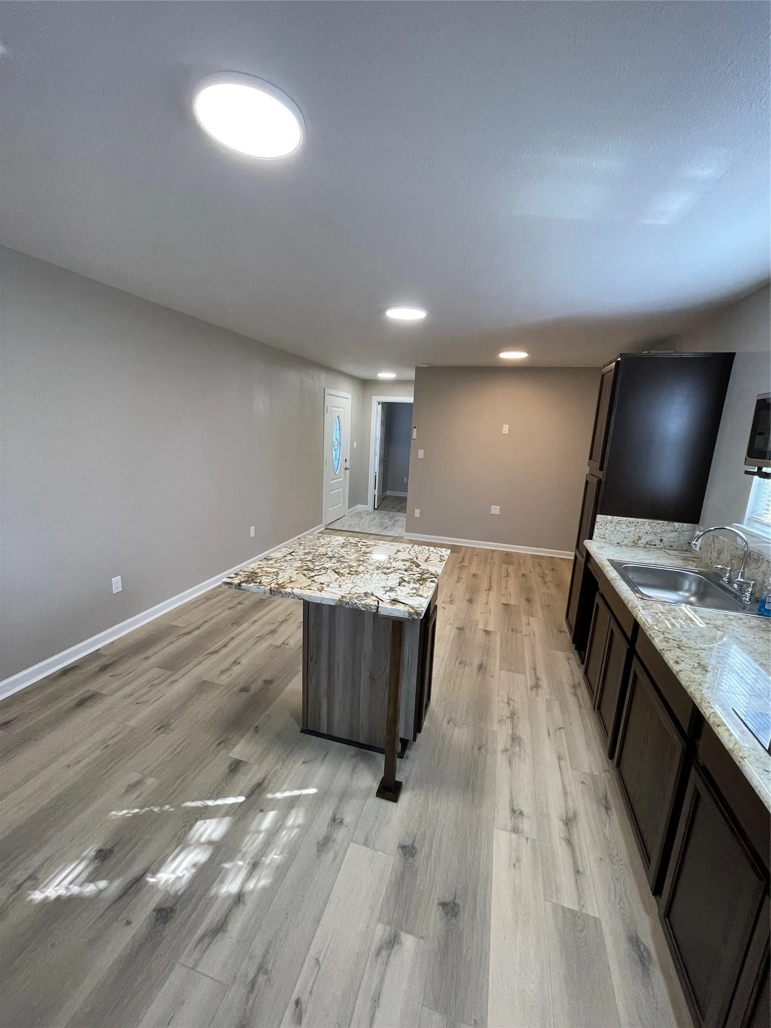 Manufactured Home For Sale in Cooke County , 110 Crockett Street B & F, Valley View, Texas 76272, 2 Bedroom, 2 Bathroom, Garage spaces, 966 Sqft, built in 2025, mls#21299614, Real Estate Agent in Valley View, Homes For Sale in Cooke county, Homes For Sale in Valley View, Realtor in Valley View Texas, Real Estate Brokerage Independent Realty Texas, Luminita Cordes Realtor