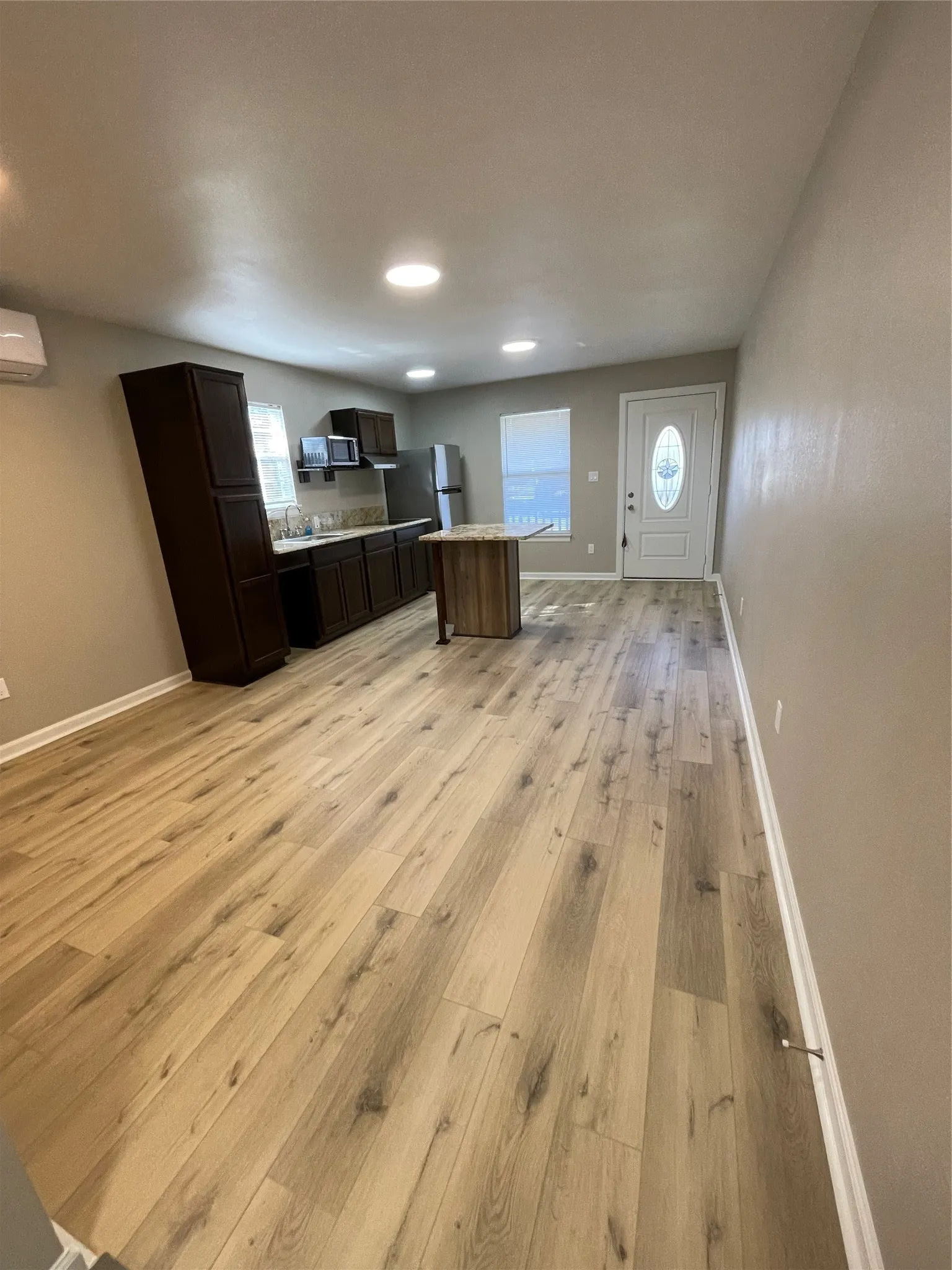 Manufactured Home For Sale in Cooke County , 110 Crockett Street B & F, Valley View, Texas 76272, 2 Bedroom, 2 Bathroom, Garage spaces, 966 Sqft, built in 2025, mls#21299614, Real Estate Agent in Valley View, Homes For Sale in Cooke county, Homes For Sale in Valley View, Realtor in Valley View Texas, Real Estate Brokerage Independent Realty Texas, Luminita Cordes Realtor