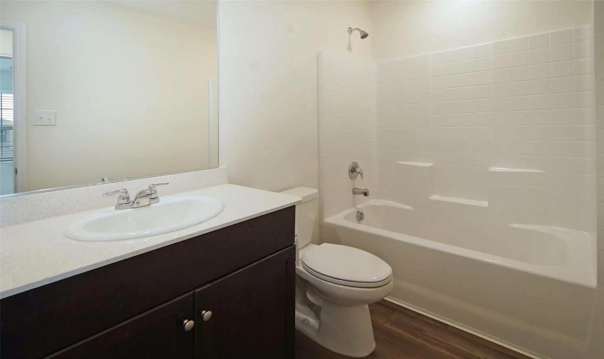 Single Family Residence For Sale in Ellis County , 1106 Lady Bird Street, Ennis, Texas 75119, 3 Bedroom, 2 Bathroom, 2 Garage spaces, 1,306 Sqft, built in 2021, mls#21299601, Real Estate Agent in Ennis, Homes For Sale in Ellis county, Homes For Sale in Ennis, Realtor in Ennis Texas, Real Estate Brokerage Independent Realty Texas, Luminita Cordes Realtor