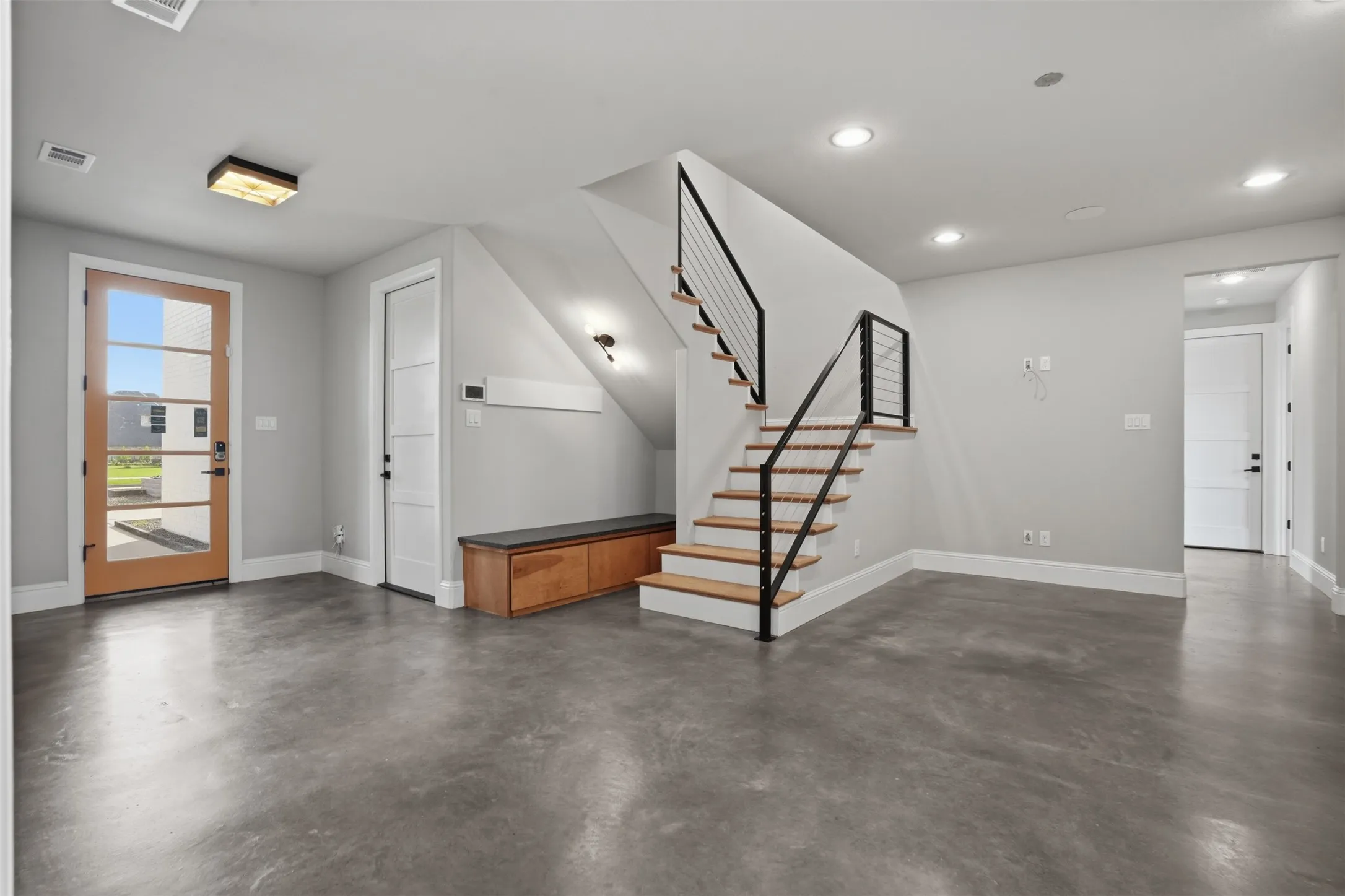 Single Family Residence For Sale in Kaufman County , 1918 Noe Boulevard, Heath, Texas 75126, 7 Bedroom, 5 Bathroom, 3 Garage spaces, 4,236 Sqft, built in 2020, mls#21299435, Real Estate Agent in Heath, Homes For Sale in Kaufman county, Homes For Sale in Heath, Realtor in Heath Texas, Real Estate Brokerage Independent Realty Texas, Luminita Cordes Realtor