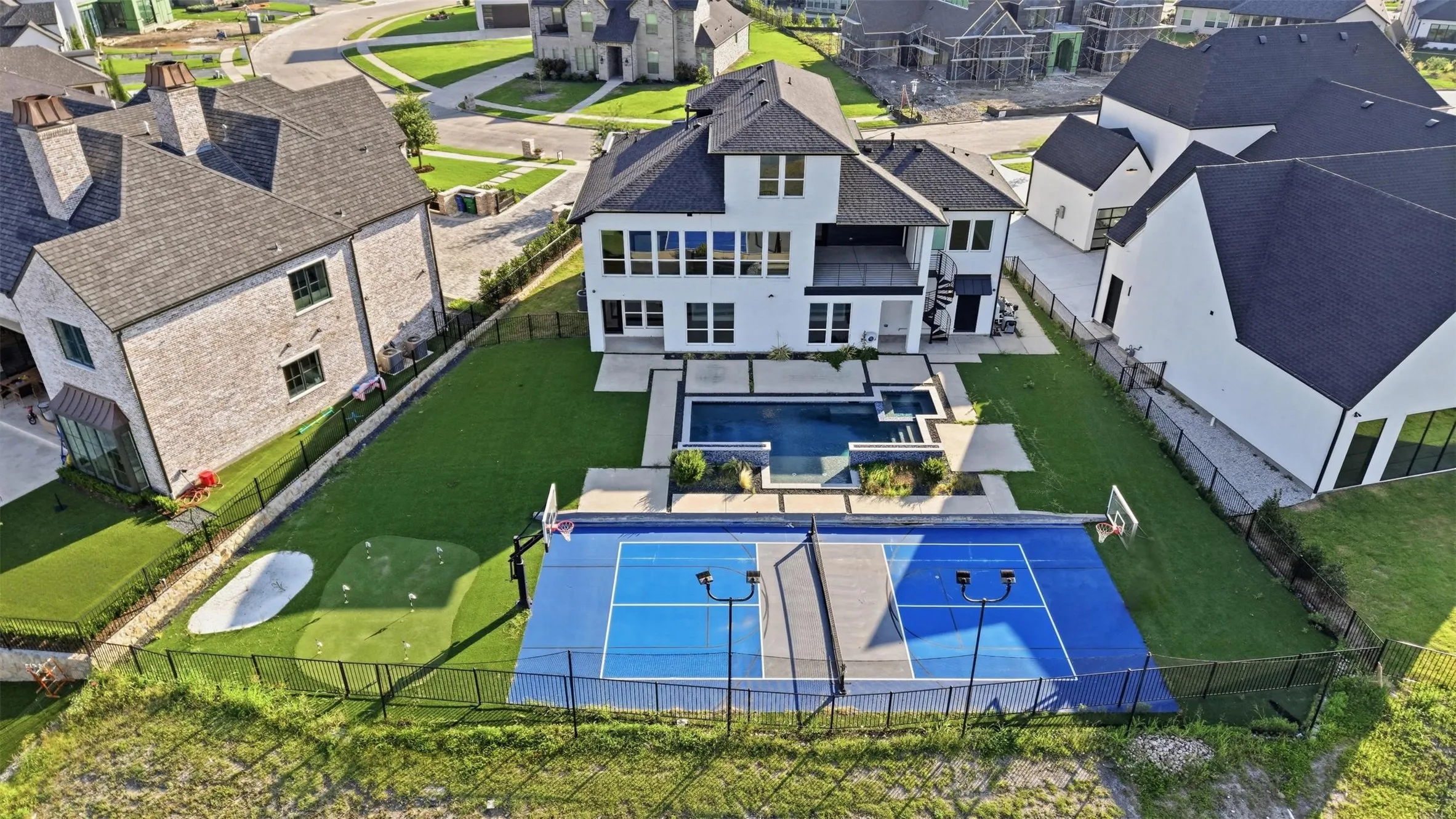 Single Family Residence For Sale in Kaufman County , 1918 Noe Boulevard, Heath, Texas 75126, 7 Bedroom, 5 Bathroom, 3 Garage spaces, 4,236 Sqft, built in 2020, mls#21299435, Real Estate Agent in Heath, Homes For Sale in Kaufman county, Homes For Sale in Heath, Realtor in Heath Texas, Real Estate Brokerage Independent Realty Texas, Luminita Cordes Realtor