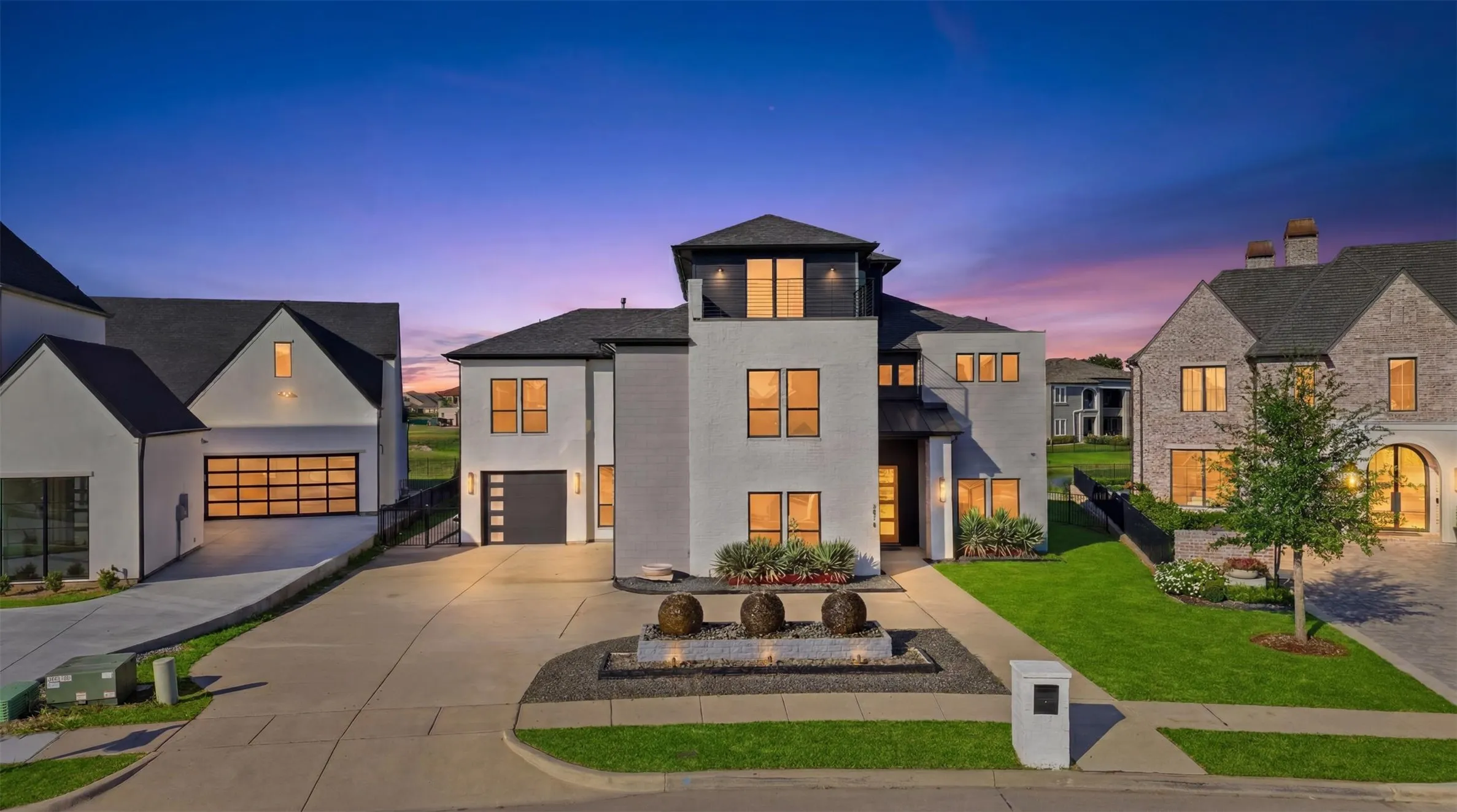 Single Family Residence For Sale in Kaufman County , 1918 Noe Boulevard, Heath, Texas 75126, 7 Bedroom, 5 Bathroom, 3 Garage spaces, 4,236 Sqft, built in 2020, mls#21299435, Real Estate Agent in Heath, Homes For Sale in Kaufman county, Homes For Sale in Heath, Realtor in Heath Texas, Real Estate Brokerage Independent Realty Texas, Luminita Cordes Realtor