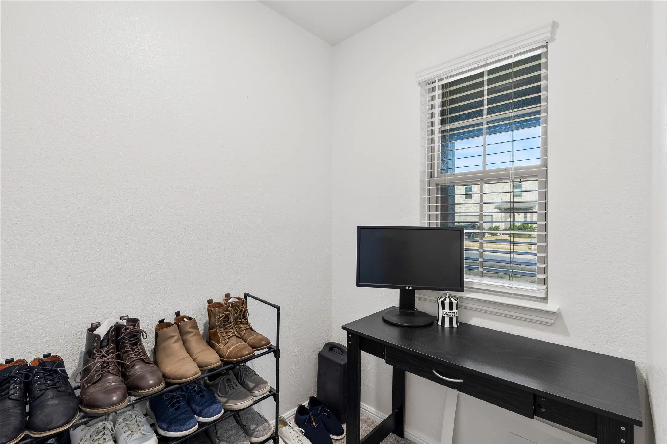 Single Family Residence For Sale in Dallas County , 1133 Catalan Trail, Mesquite, Texas 75149, 3 Bedroom, 2 Bathroom, 2 Garage spaces, 1,697 Sqft, built in 2023, mls#21299609, Real Estate Agent in Mesquite, Homes For Sale in Dallas county, Homes For Sale in Mesquite, Realtor in Mesquite Texas, Real Estate Brokerage Independent Realty Texas, Luminita Cordes Realtor
