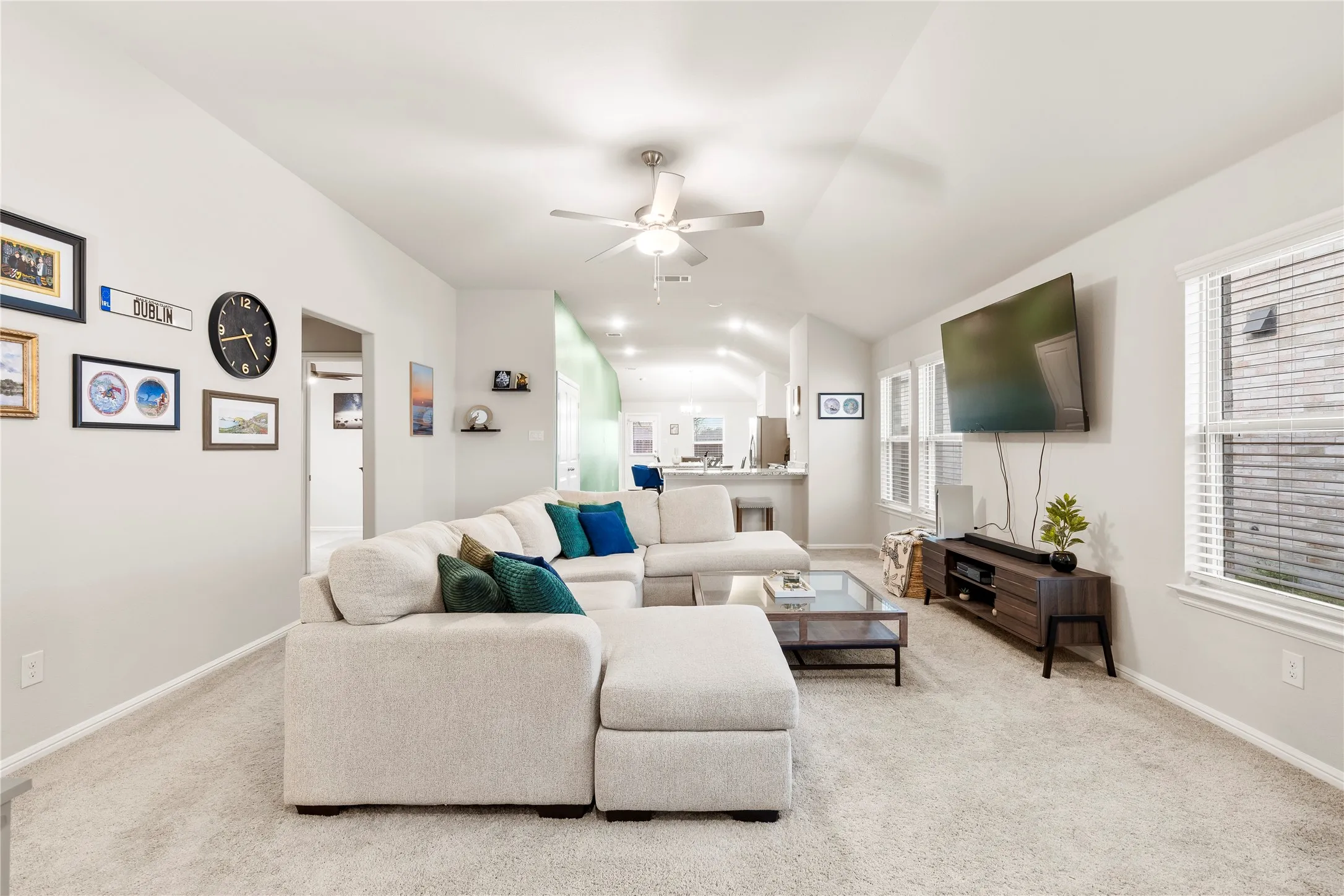 Single Family Residence For Sale in Dallas County , 1133 Catalan Trail, Mesquite, Texas 75149, 3 Bedroom, 2 Bathroom, 2 Garage spaces, 1,697 Sqft, built in 2023, mls#21299609, Real Estate Agent in Mesquite, Homes For Sale in Dallas county, Homes For Sale in Mesquite, Realtor in Mesquite Texas, Real Estate Brokerage Independent Realty Texas, Luminita Cordes Realtor