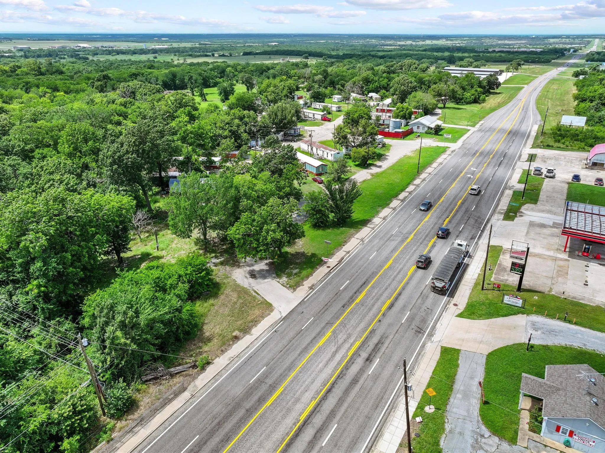 Business For Sale in Grayson County , 6311 N FM HIGHWAY 1417, Denison, Texas 75020, 0, 0, Garage spaces, 0 Sqft, built in 1976, mls#21299633, Real Estate Agent in Denison, Homes For Sale in Grayson county, Homes For Sale in Denison, Realtor in Denison Texas, Real Estate Brokerage Independent Realty Texas, Luminita Cordes Realtor