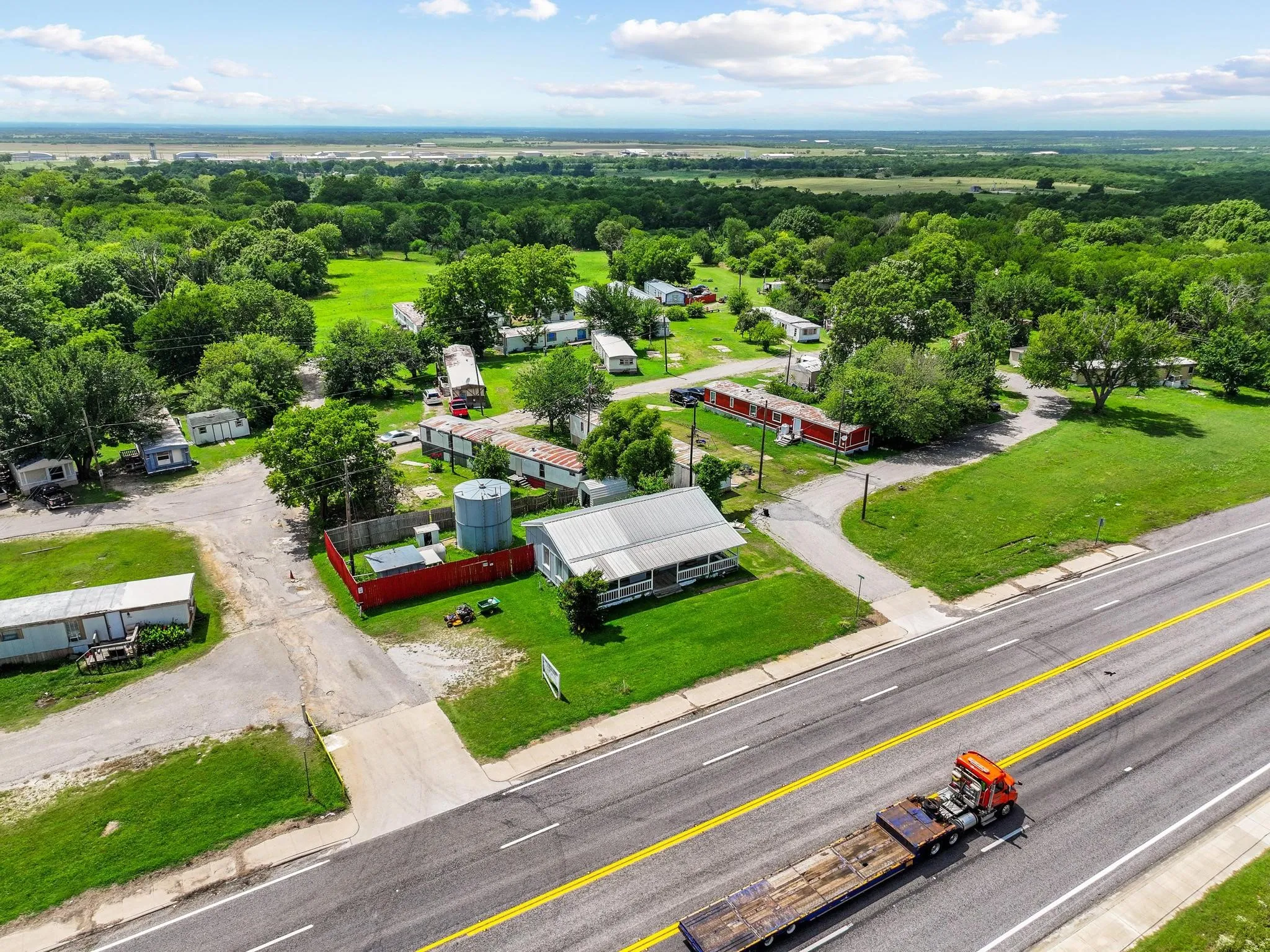 Business For Sale in Grayson County , 6311 N FM HIGHWAY 1417, Denison, Texas 75020, 0, 0, Garage spaces, 0 Sqft, built in 1976, mls#21299633, Real Estate Agent in Denison, Homes For Sale in Grayson county, Homes For Sale in Denison, Realtor in Denison Texas, Real Estate Brokerage Independent Realty Texas, Luminita Cordes Realtor