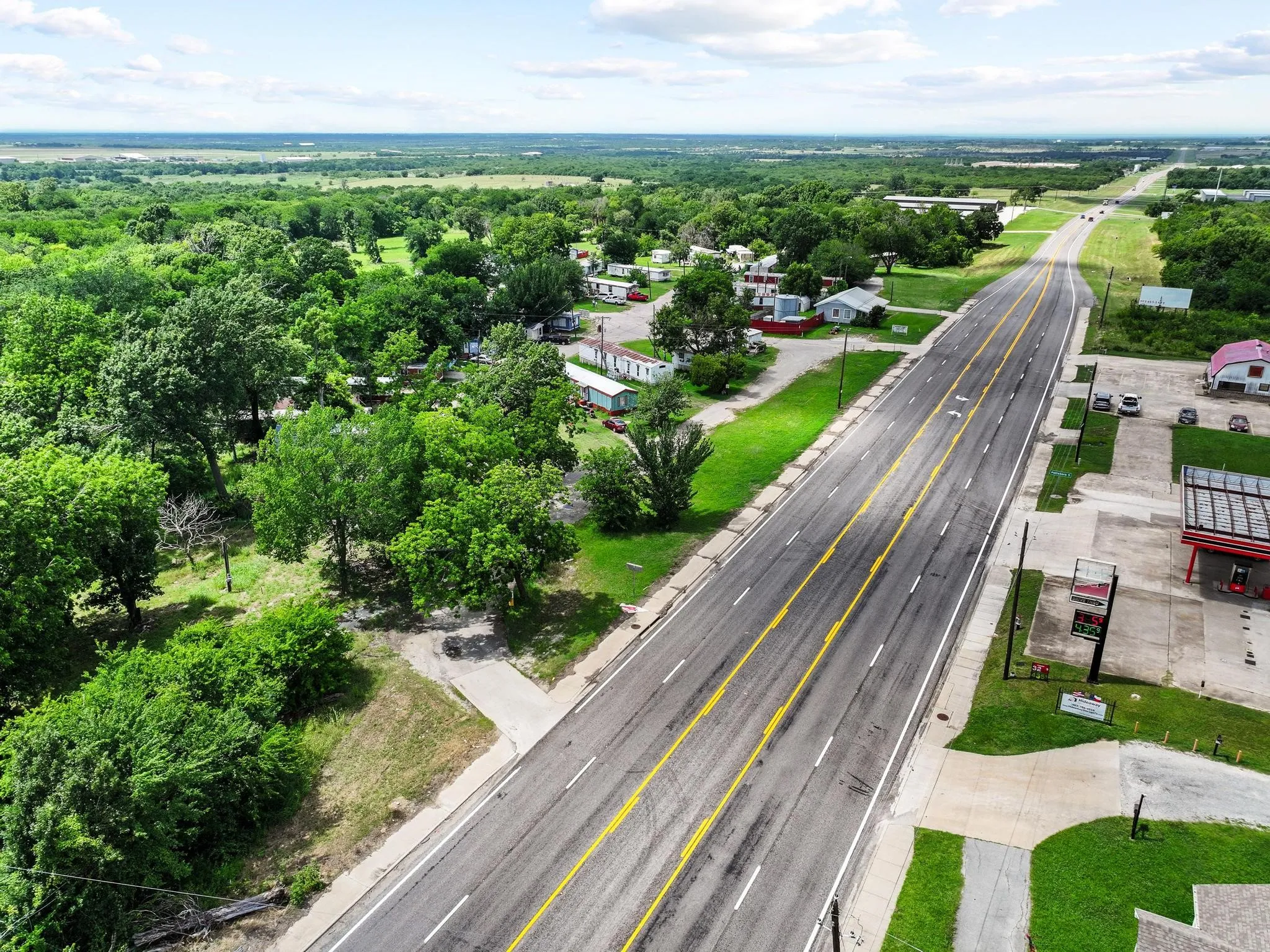Business For Sale in Grayson County , 6311 N FM HIGHWAY 1417, Denison, Texas 75020, 0, 0, Garage spaces, 0 Sqft, built in 1976, mls#21299633, Real Estate Agent in Denison, Homes For Sale in Grayson county, Homes For Sale in Denison, Realtor in Denison Texas, Real Estate Brokerage Independent Realty Texas, Luminita Cordes Realtor