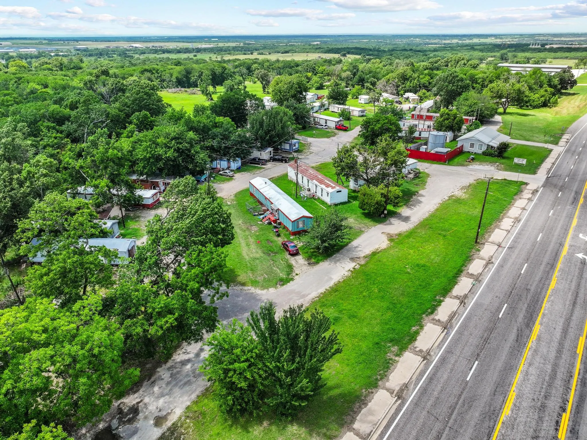 Business For Sale in Grayson County , 6311 N FM HIGHWAY 1417, Denison, Texas 75020, 0, 0, Garage spaces, 0 Sqft, built in 1976, mls#21299633, Real Estate Agent in Denison, Homes For Sale in Grayson county, Homes For Sale in Denison, Realtor in Denison Texas, Real Estate Brokerage Independent Realty Texas, Luminita Cordes Realtor