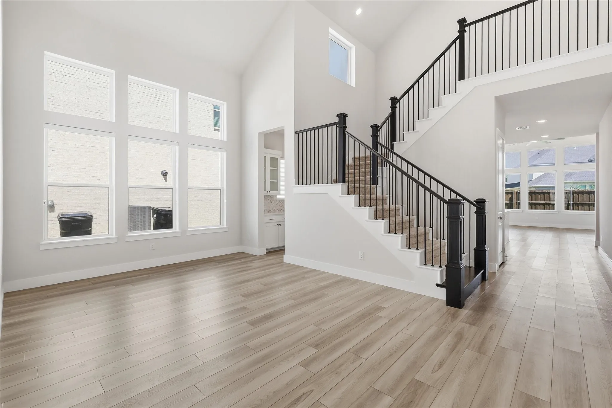 Single Family Residence For Sale in Denton County , 3455 Hollow Pine Drive, Frisco, Texas 75033, 4 Bedroom, 4 Bathroom, 3 Garage spaces, 3,516 Sqft, built in 2021, mls#21298991, Real Estate Agent in Frisco, Homes For Sale in Denton county, Homes For Sale in Frisco, Realtor in Frisco Texas, Real Estate Brokerage Independent Realty Texas, Luminita Cordes Realtor