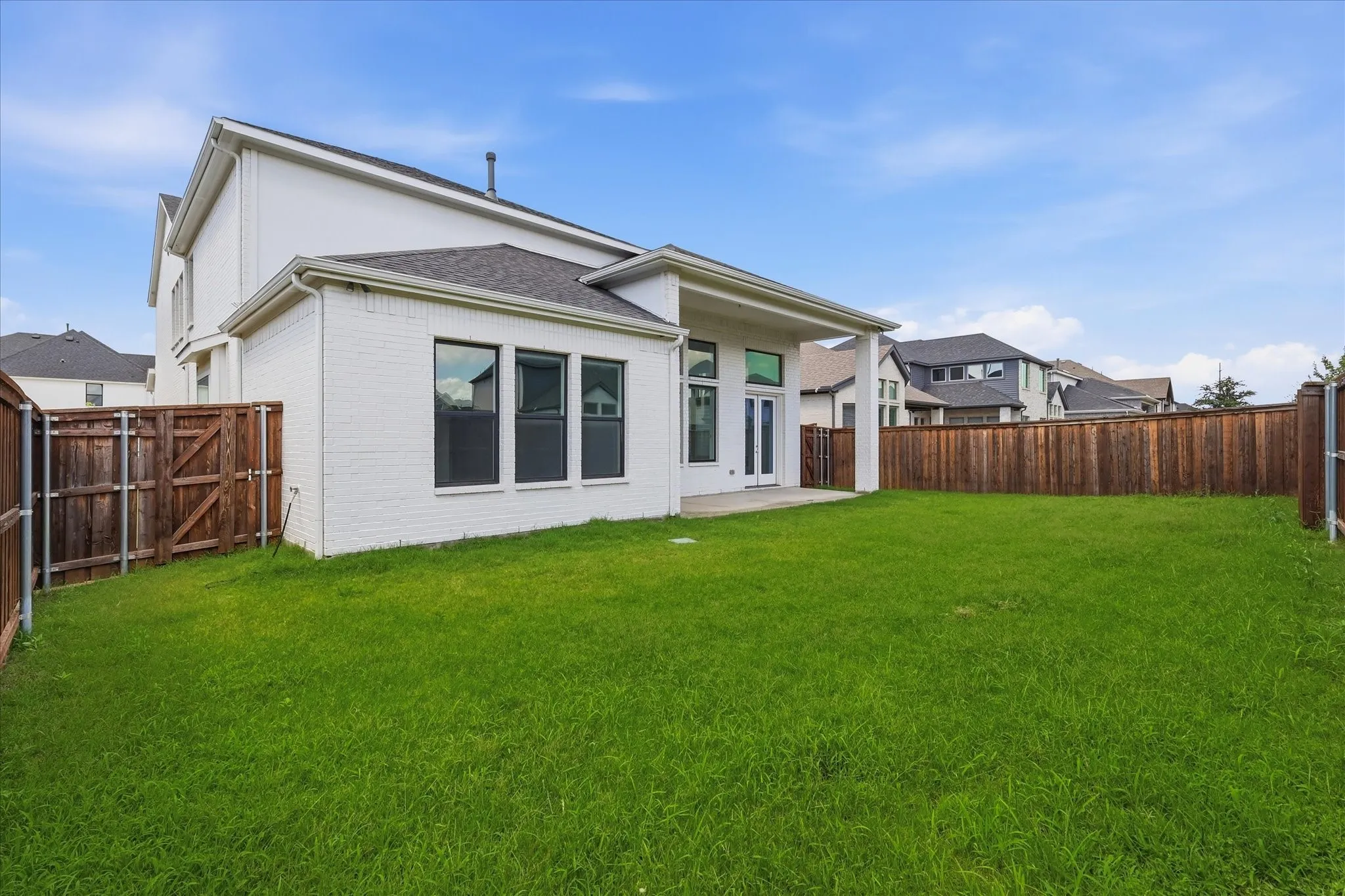 Single Family Residence For Sale in Denton County , 3455 Hollow Pine Drive, Frisco, Texas 75033, 4 Bedroom, 4 Bathroom, 3 Garage spaces, 3,516 Sqft, built in 2021, mls#21298991, Real Estate Agent in Frisco, Homes For Sale in Denton county, Homes For Sale in Frisco, Realtor in Frisco Texas, Real Estate Brokerage Independent Realty Texas, Luminita Cordes Realtor