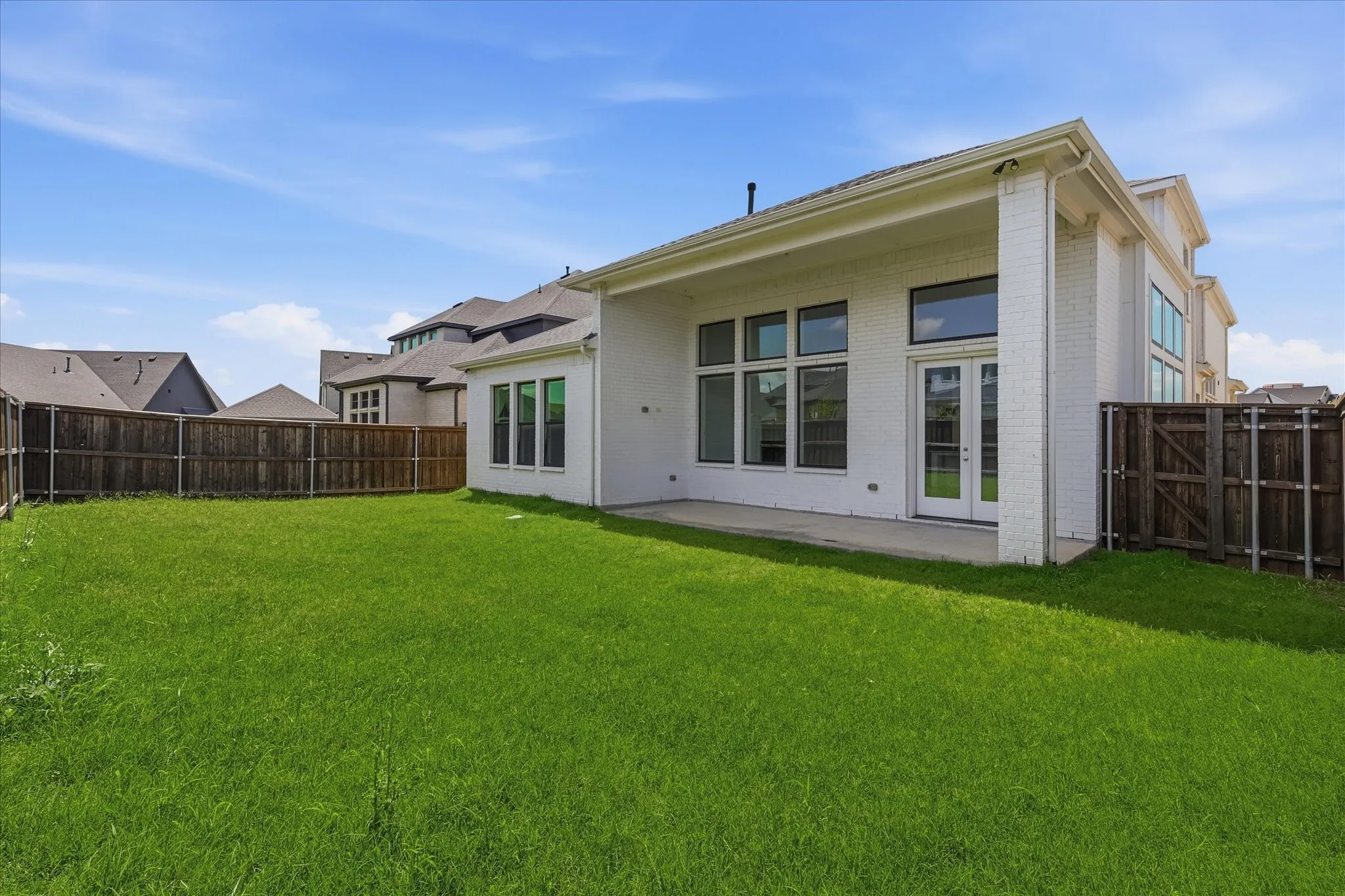 Single Family Residence For Sale in Denton County , 3455 Hollow Pine Drive, Frisco, Texas 75033, 4 Bedroom, 4 Bathroom, 3 Garage spaces, 3,516 Sqft, built in 2021, mls#21298991, Real Estate Agent in Frisco, Homes For Sale in Denton county, Homes For Sale in Frisco, Realtor in Frisco Texas, Real Estate Brokerage Independent Realty Texas, Luminita Cordes Realtor