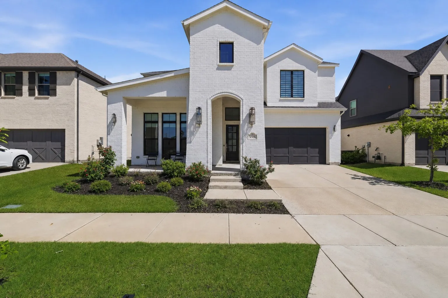 Single Family Residence For Sale in Denton County , 3455 Hollow Pine Drive, Frisco, Texas 75033, 4 Bedroom, 4 Bathroom, 3 Garage spaces, 3,516 Sqft, built in 2021, mls#21298991, Real Estate Agent in Frisco, Homes For Sale in Denton county, Homes For Sale in Frisco, Realtor in Frisco Texas, Real Estate Brokerage Independent Realty Texas, Luminita Cordes Realtor