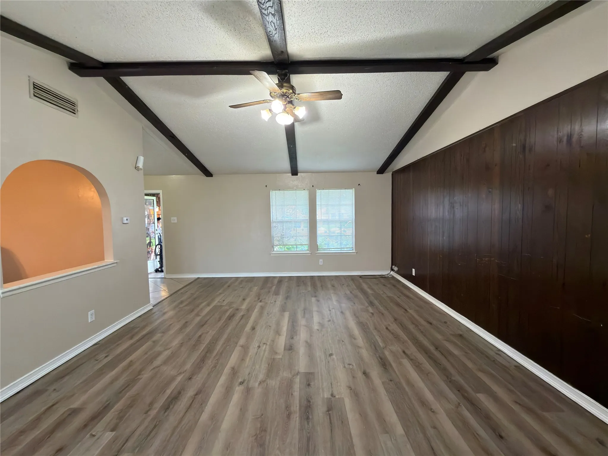 Single Family Residence For Rent in Dallas County , 1717 Warwick Street, Garland, Texas 75044, 3 Bedroom, 2 Bathroom, Garage spaces, 1,793 Sqft, built in 1972, mls#21299663, Real Estate Agent in Garland, Homes For Rent in Dallas county, Homes For Rent in Garland, Realtor in Garland Texas, Real Estate Brokerage Independent Realty Texas, Luminita Cordes Realtor
