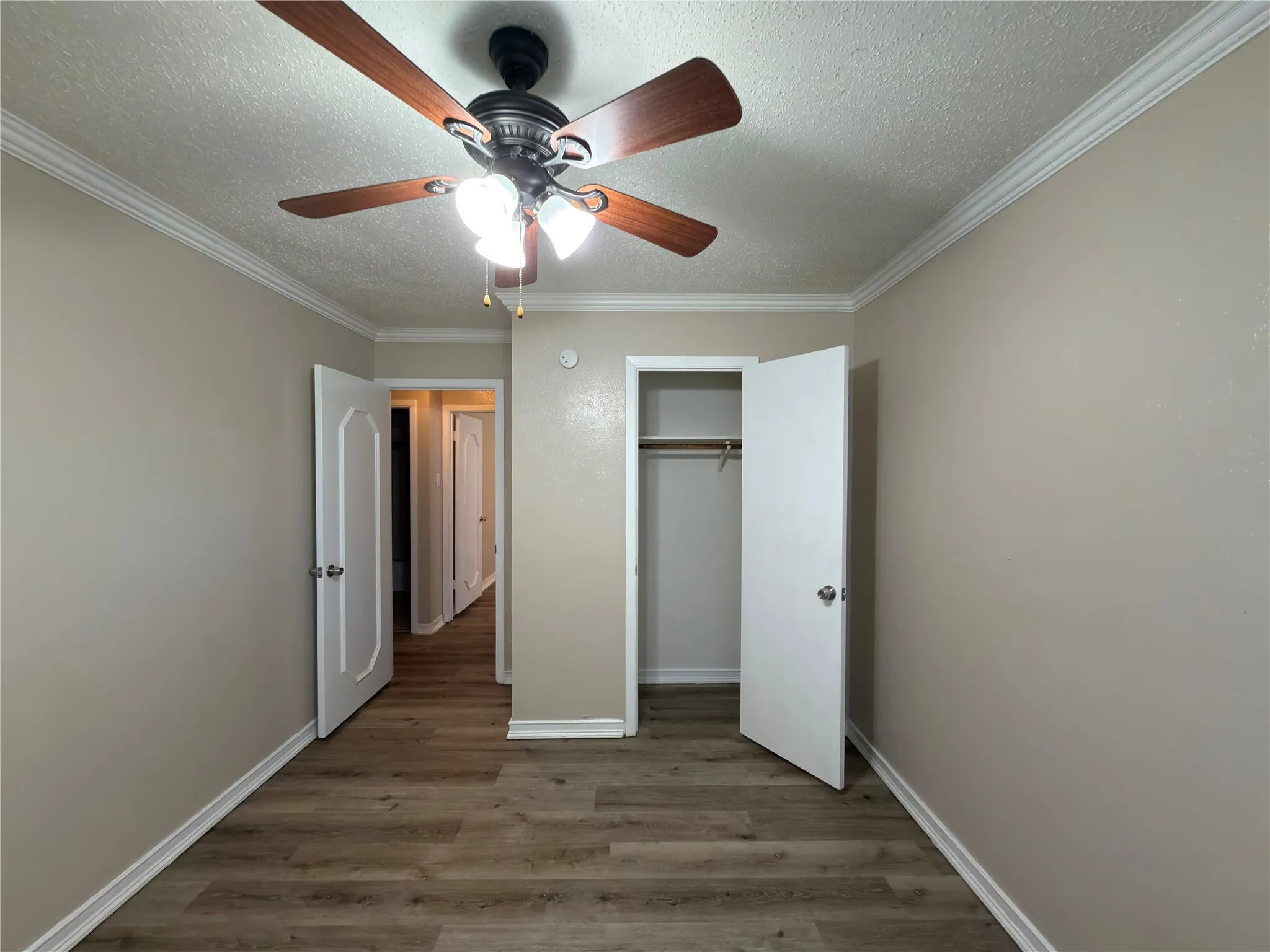 Single Family Residence For Rent in Dallas County , 1717 Warwick Street, Garland, Texas 75044, 3 Bedroom, 2 Bathroom, Garage spaces, 1,793 Sqft, built in 1972, mls#21299663, Real Estate Agent in Garland, Homes For Rent in Dallas county, Homes For Rent in Garland, Realtor in Garland Texas, Real Estate Brokerage Independent Realty Texas, Luminita Cordes Realtor