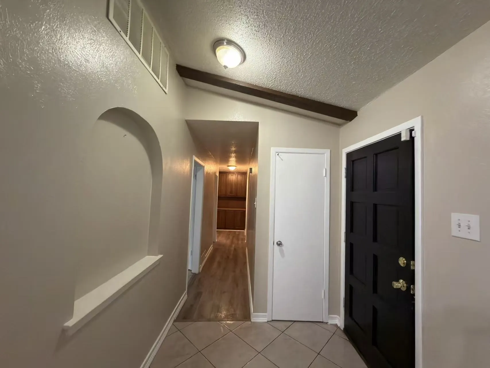 Single Family Residence For Rent in Dallas County , 1717 Warwick Street, Garland, Texas 75044, 3 Bedroom, 2 Bathroom, Garage spaces, 1,793 Sqft, built in 1972, mls#21299663, Real Estate Agent in Garland, Homes For Rent in Dallas county, Homes For Rent in Garland, Realtor in Garland Texas, Real Estate Brokerage Independent Realty Texas, Luminita Cordes Realtor