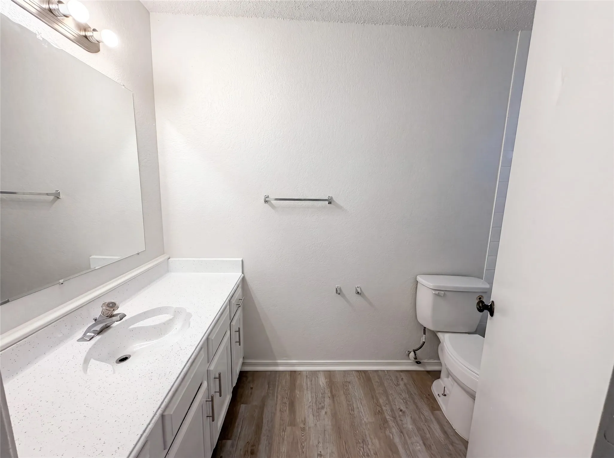 Single Family Residence For Sale in Dallas County , 1319 Oak Run Drive, Duncanville, Texas 75137, 3 Bedroom, 2 Bathroom, 2 Garage spaces, 1,450 Sqft, built in 1984, mls#21299666, Real Estate Agent in Duncanville, Homes For Sale in Dallas county, Homes For Sale in Duncanville, Realtor in Duncanville Texas, Real Estate Brokerage Independent Realty Texas, Luminita Cordes Realtor