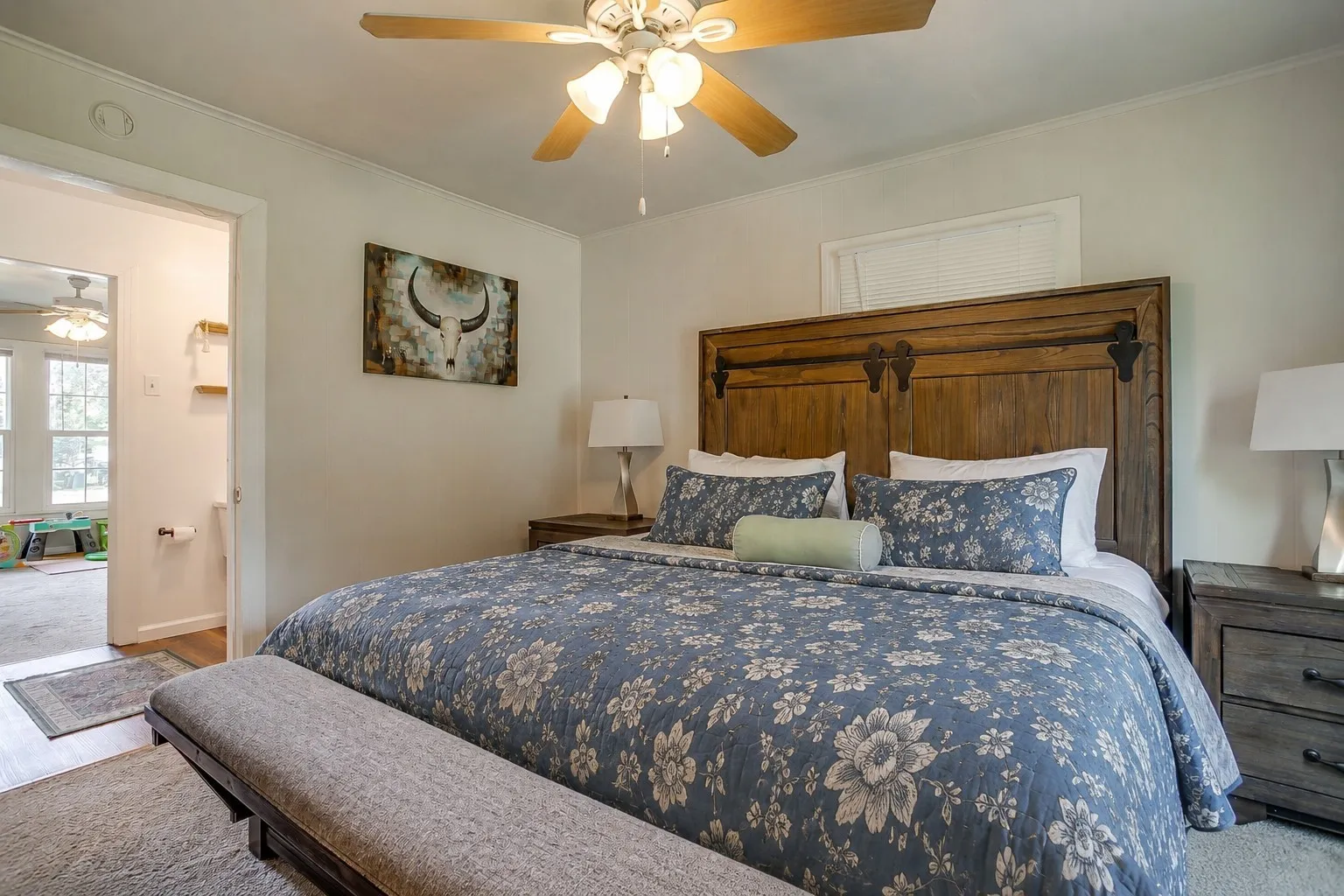 Single Family Residence For Sale in Parker County , 418 E Akard Street, Weatherford, Texas 76086, 3 Bedroom, 1 Bathroom, Garage spaces, 949 Sqft, built in 1950, mls#21268724, Real Estate Agent in Weatherford, Homes For Sale in Parker county, Homes For Sale in Weatherford, Realtor in Weatherford Texas, Real Estate Brokerage Independent Realty Texas, Luminita Cordes Realtor