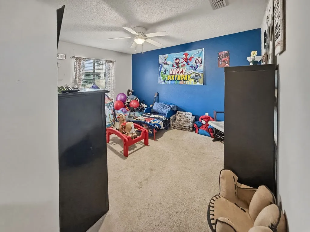 Single Family Residence For Sale in Hopkins County , 1857 Woodbridge Drive, Sulphur Springs, Texas 75482, 3 Bedroom, 2 Bathroom, 2 Garage spaces, 1,947 Sqft, built in 1999, mls#21297800, Real Estate Agent in Sulphur Springs, Homes For Sale in Hopkins county, Homes For Sale in Sulphur Springs, Realtor in Sulphur Springs Texas, Real Estate Brokerage Independent Realty Texas, Luminita Cordes Realtor