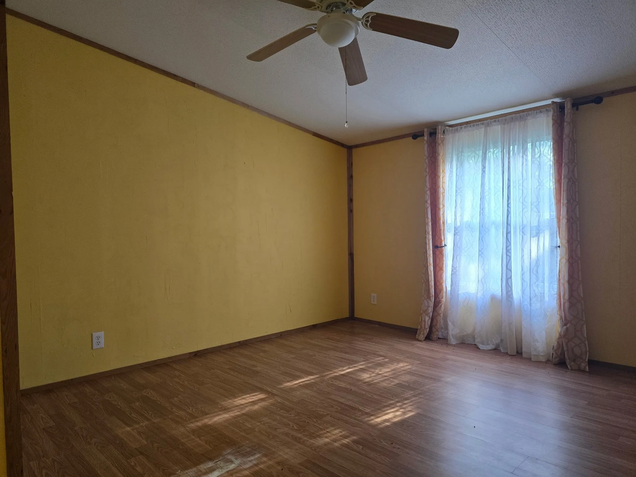 MOD secondary bedroom