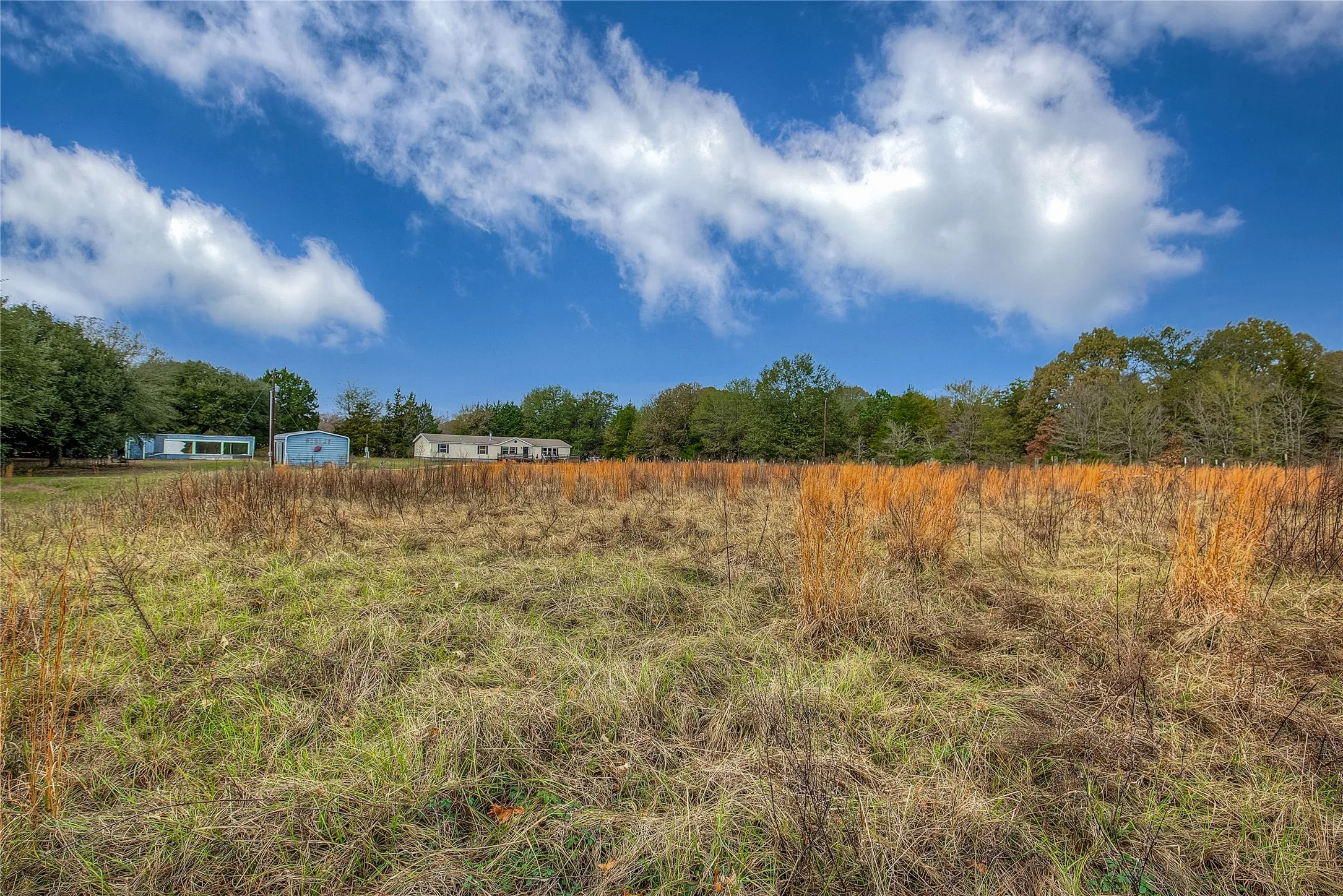 Manufactured Home For Sale in Smith County , 25378 US Highway 80, Grand Saline, Texas 75140, 4 Bedroom, 2 Bathroom, Garage spaces, 2,280 Sqft, built in 2007, mls#21299676, Real Estate Agent in Grand Saline, Homes For Sale in Smith county, Homes For Sale in Grand Saline, Realtor in Grand Saline Texas, Real Estate Brokerage Independent Realty Texas, Luminita Cordes Realtor