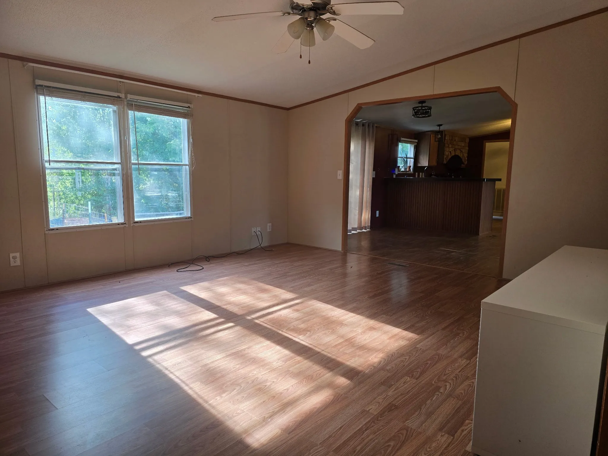 Manufactured Home For Sale in Smith County , 25378 US Highway 80, Grand Saline, Texas 75140, 4 Bedroom, 2 Bathroom, Garage spaces, 2,280 Sqft, built in 2007, mls#21299676, Real Estate Agent in Grand Saline, Homes For Sale in Smith county, Homes For Sale in Grand Saline, Realtor in Grand Saline Texas, Real Estate Brokerage Independent Realty Texas, Luminita Cordes Realtor