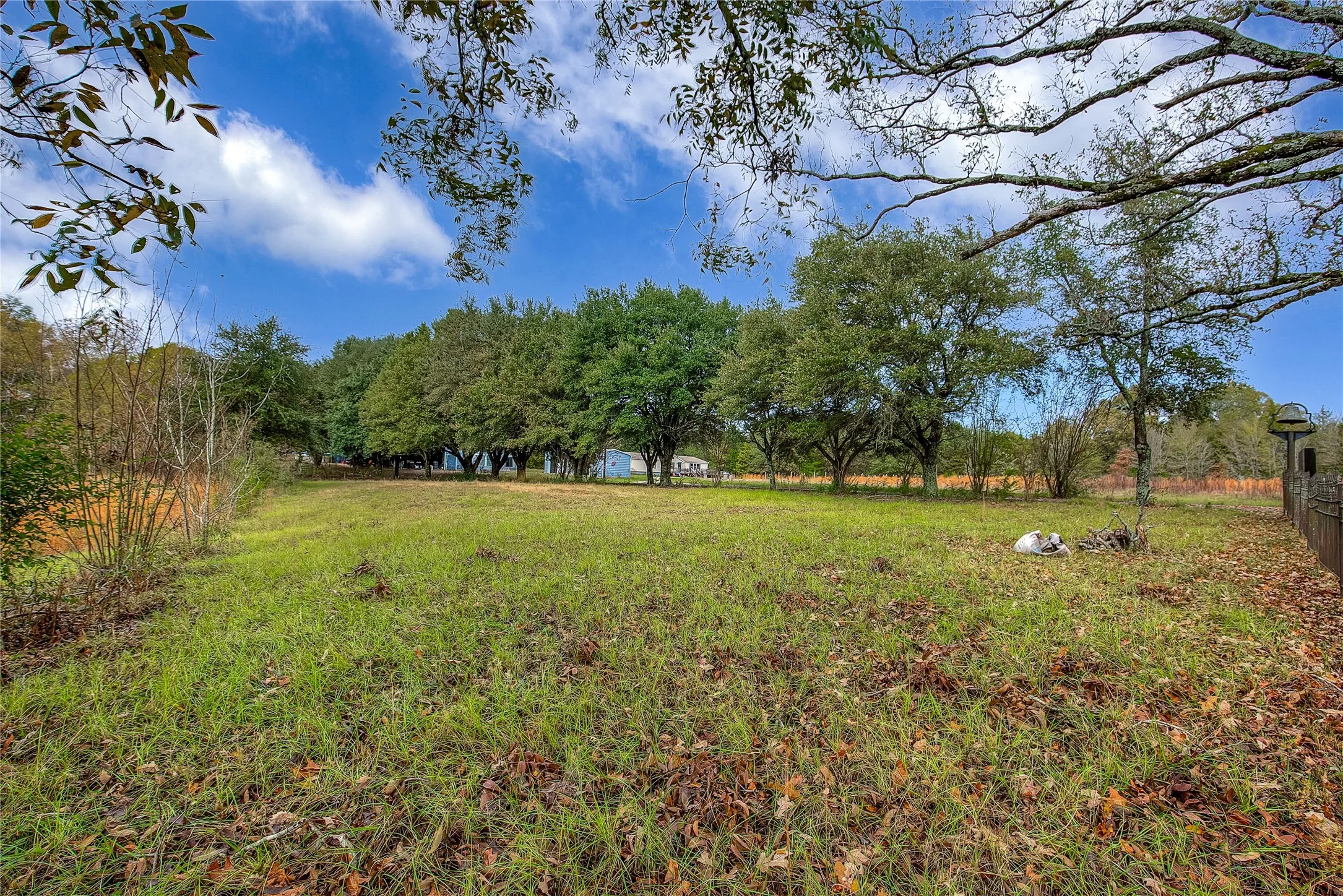 Manufactured Home For Sale in Smith County , 25378 US Highway 80, Grand Saline, Texas 75140, 4 Bedroom, 2 Bathroom, Garage spaces, 2,280 Sqft, built in 2007, mls#21299676, Real Estate Agent in Grand Saline, Homes For Sale in Smith county, Homes For Sale in Grand Saline, Realtor in Grand Saline Texas, Real Estate Brokerage Independent Realty Texas, Luminita Cordes Realtor