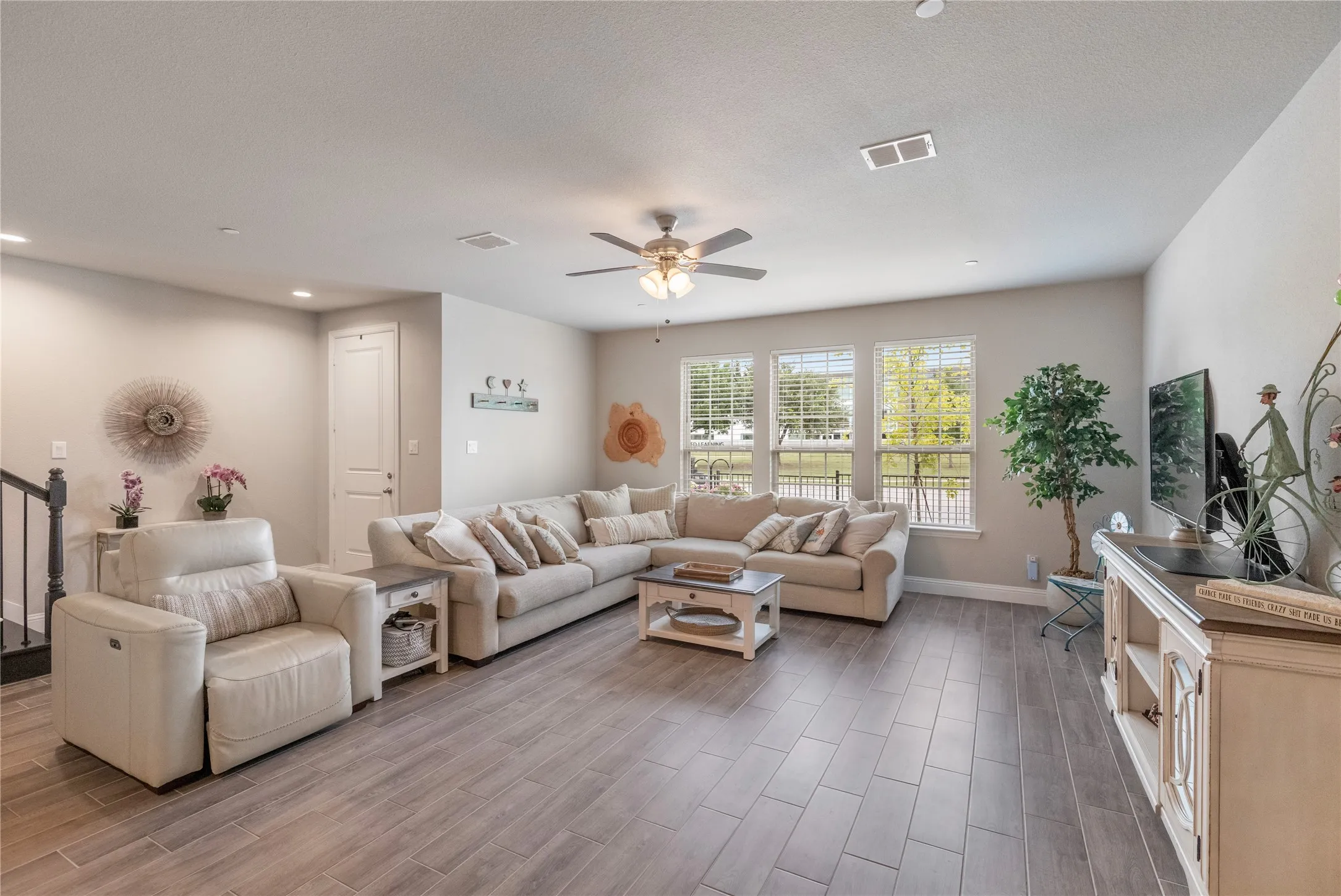 Townhouse For Sale in Tarrant County , 5948 Bursey Road, Watauga, Texas 76148, 3 Bedroom, 3 Bathroom, 2 Garage spaces, 2,230 Sqft, built in 2023, mls#21295198, Real Estate Agent in Watauga, Homes For Sale in Tarrant county, Homes For Sale in Watauga, Realtor in Watauga Texas, Real Estate Brokerage Independent Realty Texas, Luminita Cordes Realtor