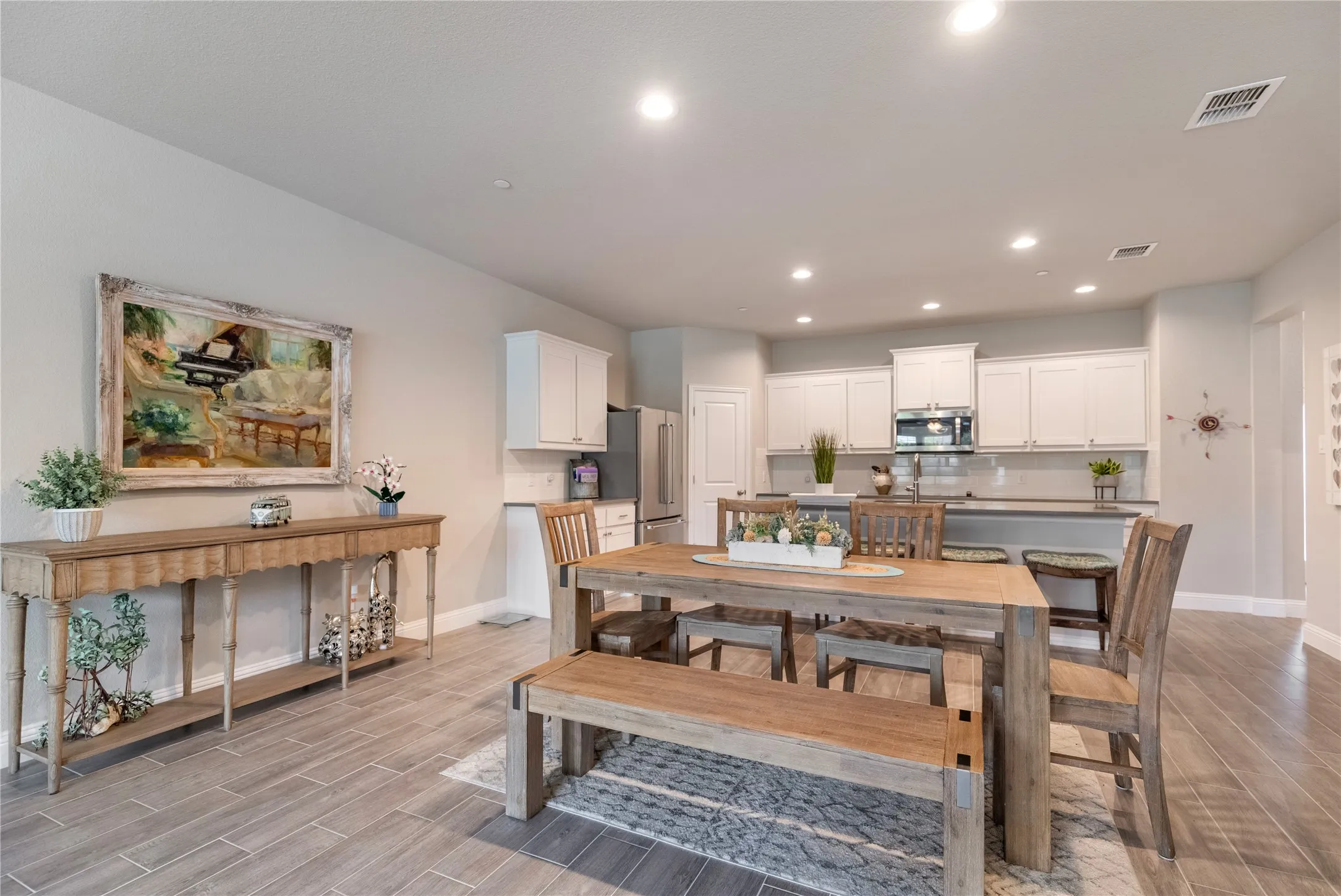 Townhouse For Sale in Tarrant County , 5948 Bursey Road, Watauga, Texas 76148, 3 Bedroom, 3 Bathroom, 2 Garage spaces, 2,230 Sqft, built in 2023, mls#21295198, Real Estate Agent in Watauga, Homes For Sale in Tarrant county, Homes For Sale in Watauga, Realtor in Watauga Texas, Real Estate Brokerage Independent Realty Texas, Luminita Cordes Realtor