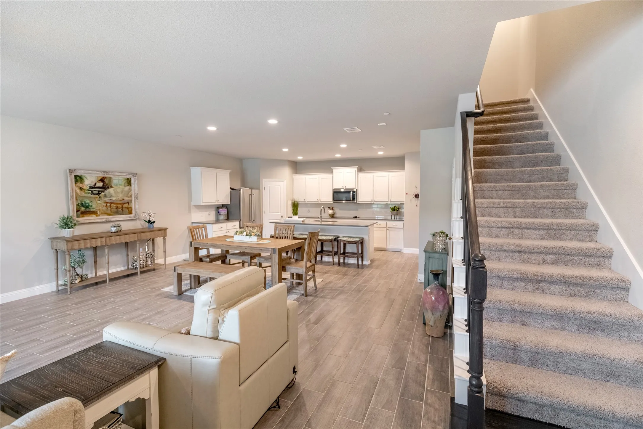 Townhouse For Sale in Tarrant County , 5948 Bursey Road, Watauga, Texas 76148, 3 Bedroom, 3 Bathroom, 2 Garage spaces, 2,230 Sqft, built in 2023, mls#21295198, Real Estate Agent in Watauga, Homes For Sale in Tarrant county, Homes For Sale in Watauga, Realtor in Watauga Texas, Real Estate Brokerage Independent Realty Texas, Luminita Cordes Realtor