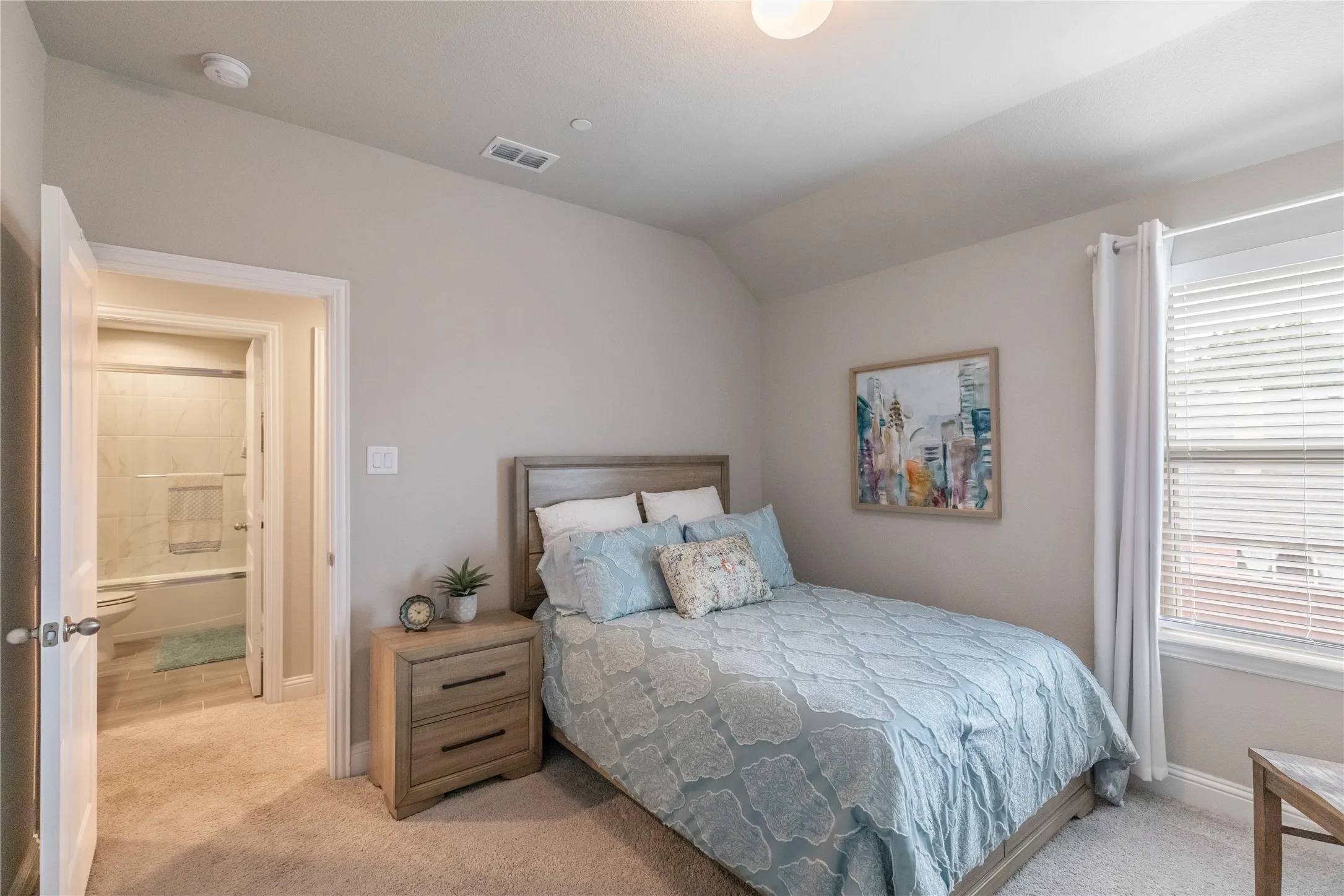 Townhouse For Sale in Tarrant County , 5948 Bursey Road, Watauga, Texas 76148, 3 Bedroom, 3 Bathroom, 2 Garage spaces, 2,230 Sqft, built in 2023, mls#21295198, Real Estate Agent in Watauga, Homes For Sale in Tarrant county, Homes For Sale in Watauga, Realtor in Watauga Texas, Real Estate Brokerage Independent Realty Texas, Luminita Cordes Realtor