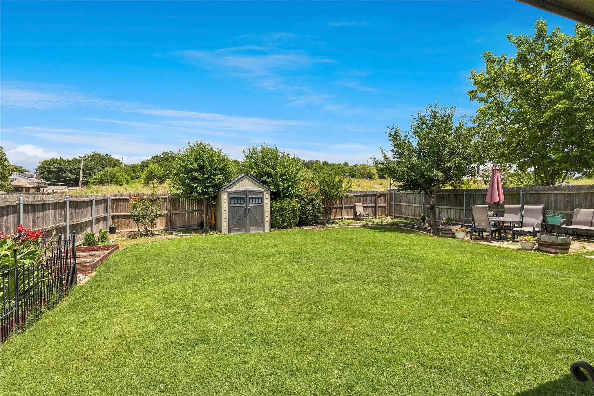 Single Family Residence For Sale in Tarrant County , 841 Reveille Road, Fort Worth, Texas 76108, 3 Bedroom, 2 Bathroom, 2 Garage spaces, 2,091 Sqft, built in 2008, mls#21298661, Real Estate Agent in Fort Worth, Homes For Sale in Tarrant county, Homes For Sale in Fort Worth, Realtor in Fort Worth Texas, Real Estate Brokerage Independent Realty Texas, Luminita Cordes Realtor