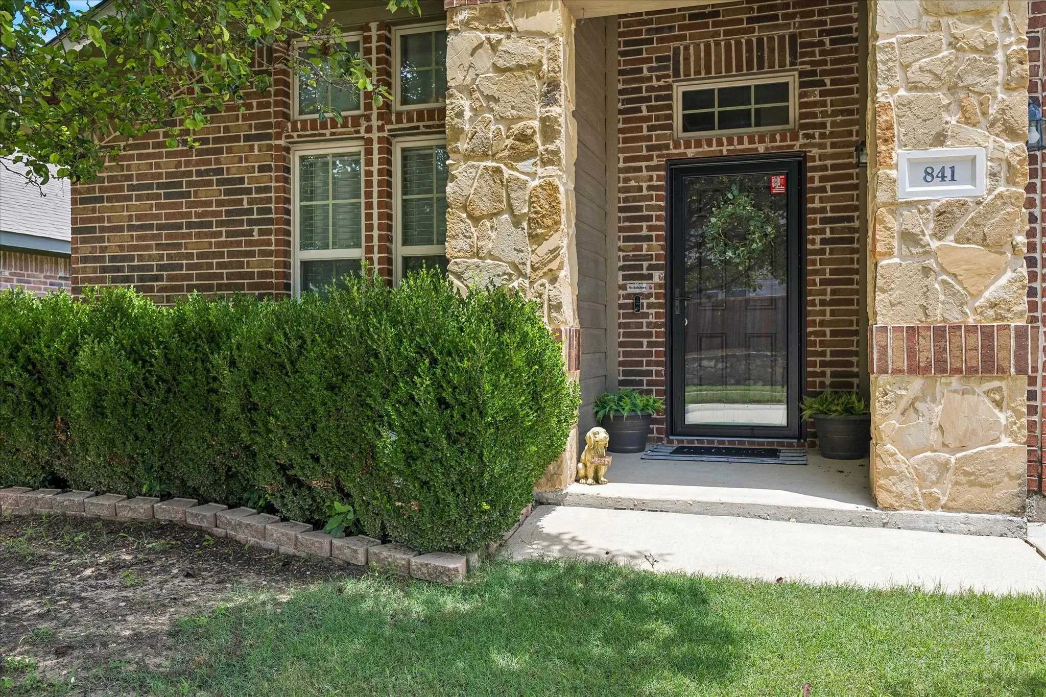 Single Family Residence For Sale in Tarrant County , 841 Reveille Road, Fort Worth, Texas 76108, 3 Bedroom, 2 Bathroom, 2 Garage spaces, 2,091 Sqft, built in 2008, mls#21298661, Real Estate Agent in Fort Worth, Homes For Sale in Tarrant county, Homes For Sale in Fort Worth, Realtor in Fort Worth Texas, Real Estate Brokerage Independent Realty Texas, Luminita Cordes Realtor