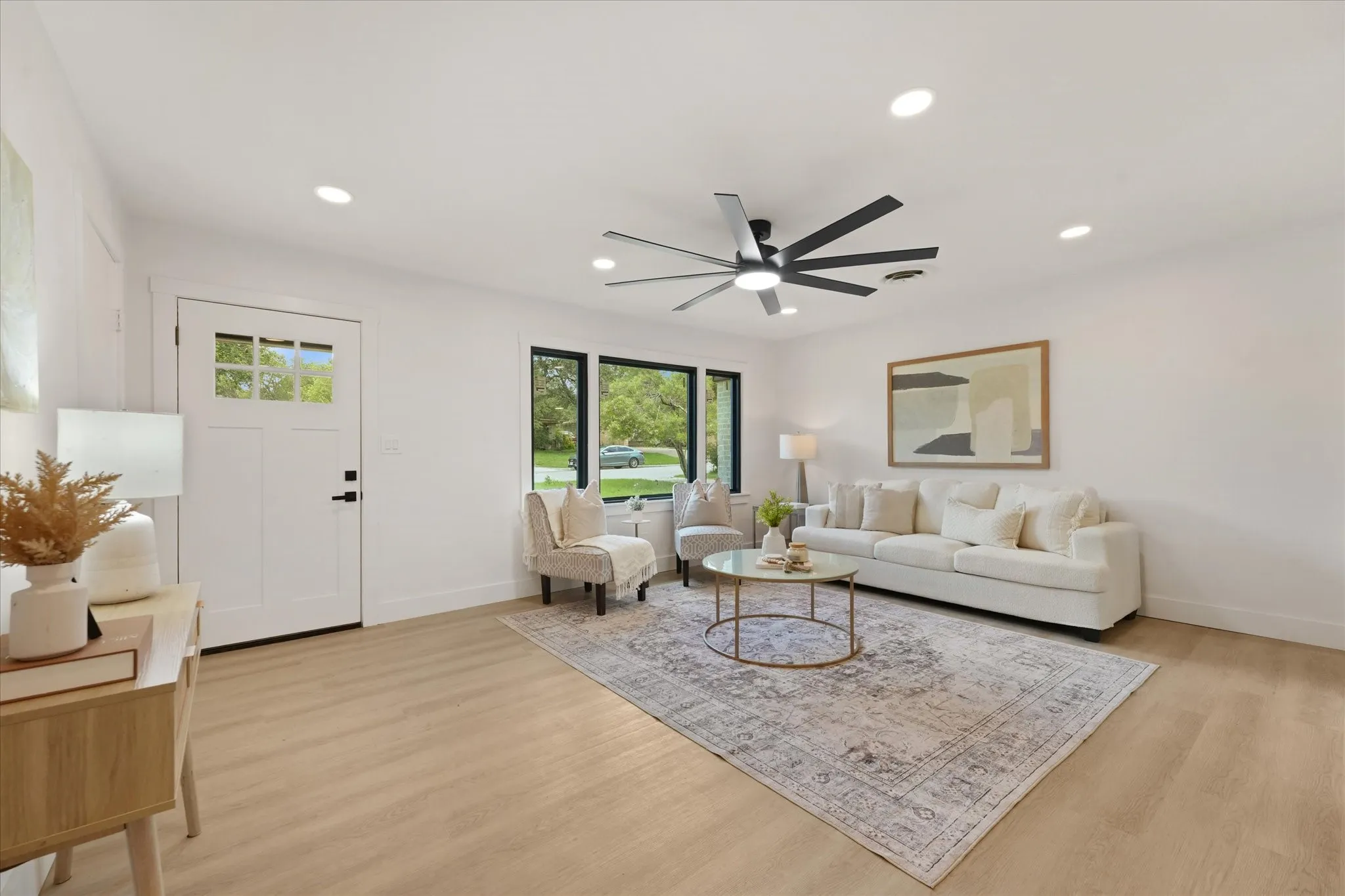 Single Family Residence For Sale in Tarrant County , 3216 Sappington Place, Fort Worth, Texas 76116, 3 Bedroom, 2 Bathroom, 1 Garage spaces, 1,244 Sqft, built in 1955, mls#21299145, Real Estate Agent in Fort Worth, Homes For Sale in Tarrant county, Homes For Sale in Fort Worth, Realtor in Fort Worth Texas, Real Estate Brokerage Independent Realty Texas, Luminita Cordes Realtor