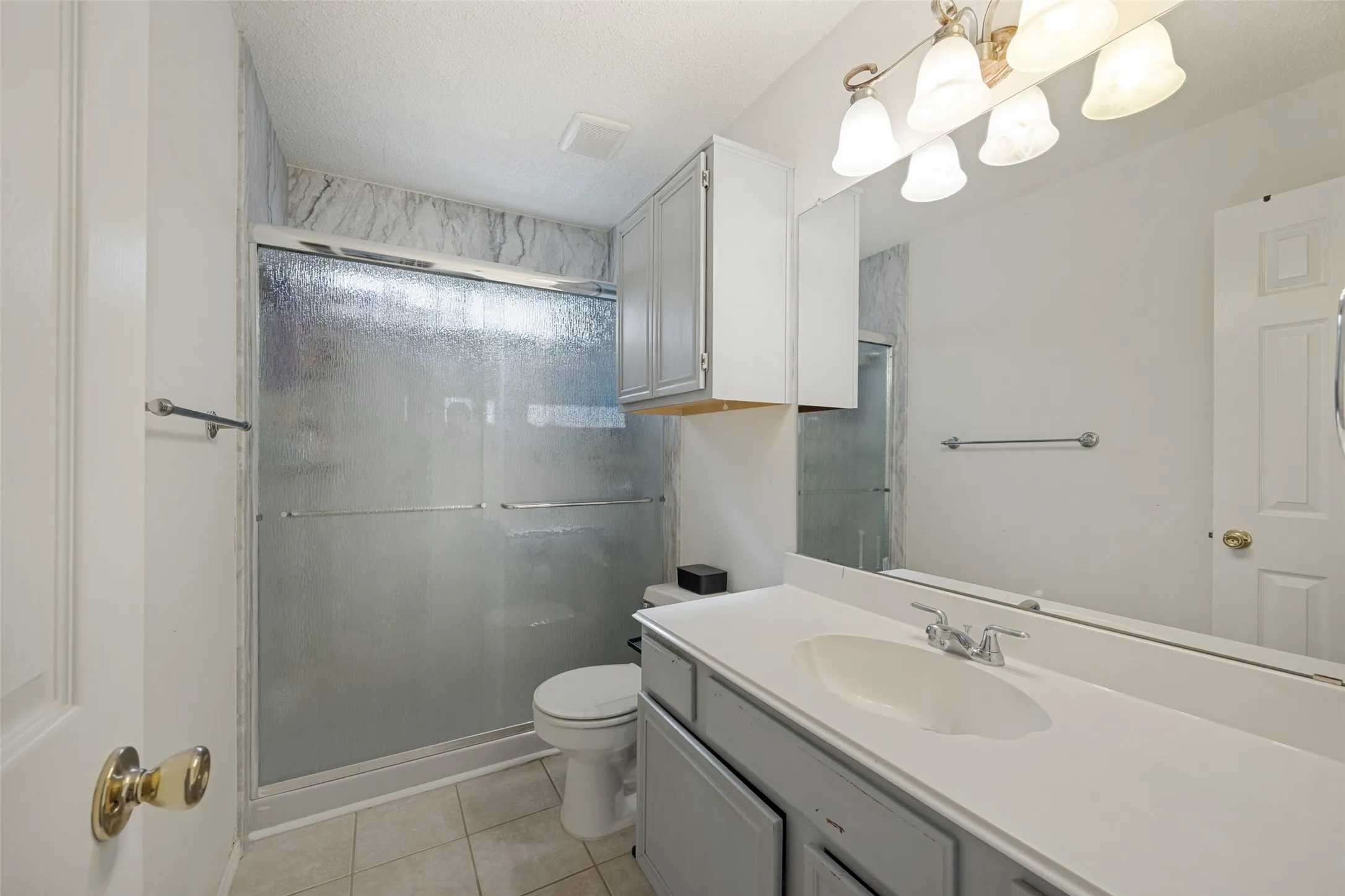 Single Family Residence For Sale in Collin County , 1517 Oak Tree Road, Allen, Texas 75002, 4 Bedroom, 3 Bathroom, 2 Garage spaces, 1,989 Sqft, built in 1995, mls#21299448, Real Estate Agent in Allen, Homes For Sale in Collin county, Homes For Sale in Allen, Realtor in Allen Texas, Real Estate Brokerage Independent Realty Texas, Luminita Cordes Realtor
