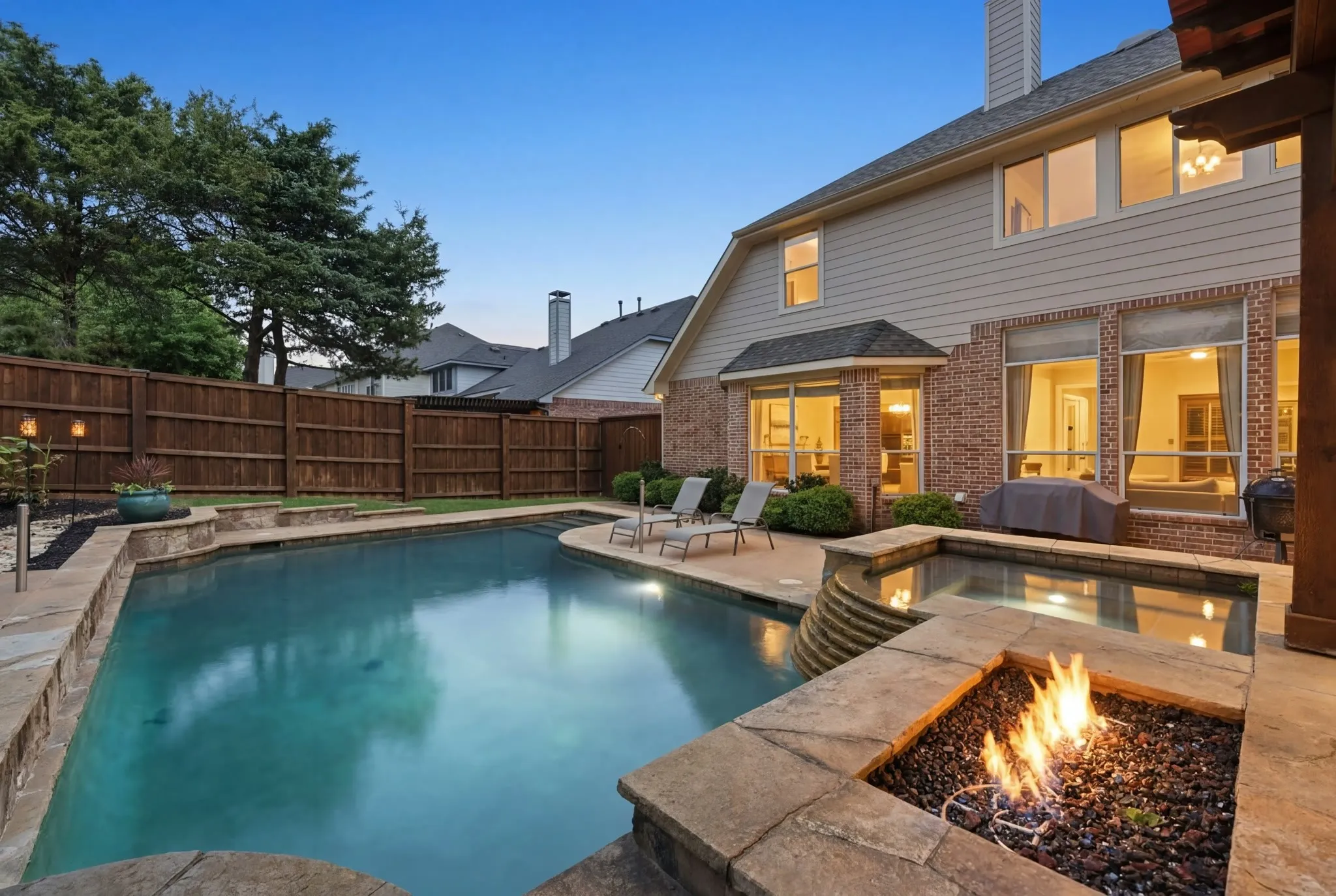 Single Family Residence For Sale in Tarrant County , 965 Fall Creek, Grapevine, Texas 76051, 5 Bedroom, 4 Bathroom, 2 Garage spaces, 3,460 Sqft, built in 2004, mls#21299726, Real Estate Agent in Grapevine, Homes For Sale in Tarrant county, Homes For Sale in Grapevine, Realtor in Grapevine Texas, Real Estate Brokerage Independent Realty Texas, Luminita Cordes Realtor