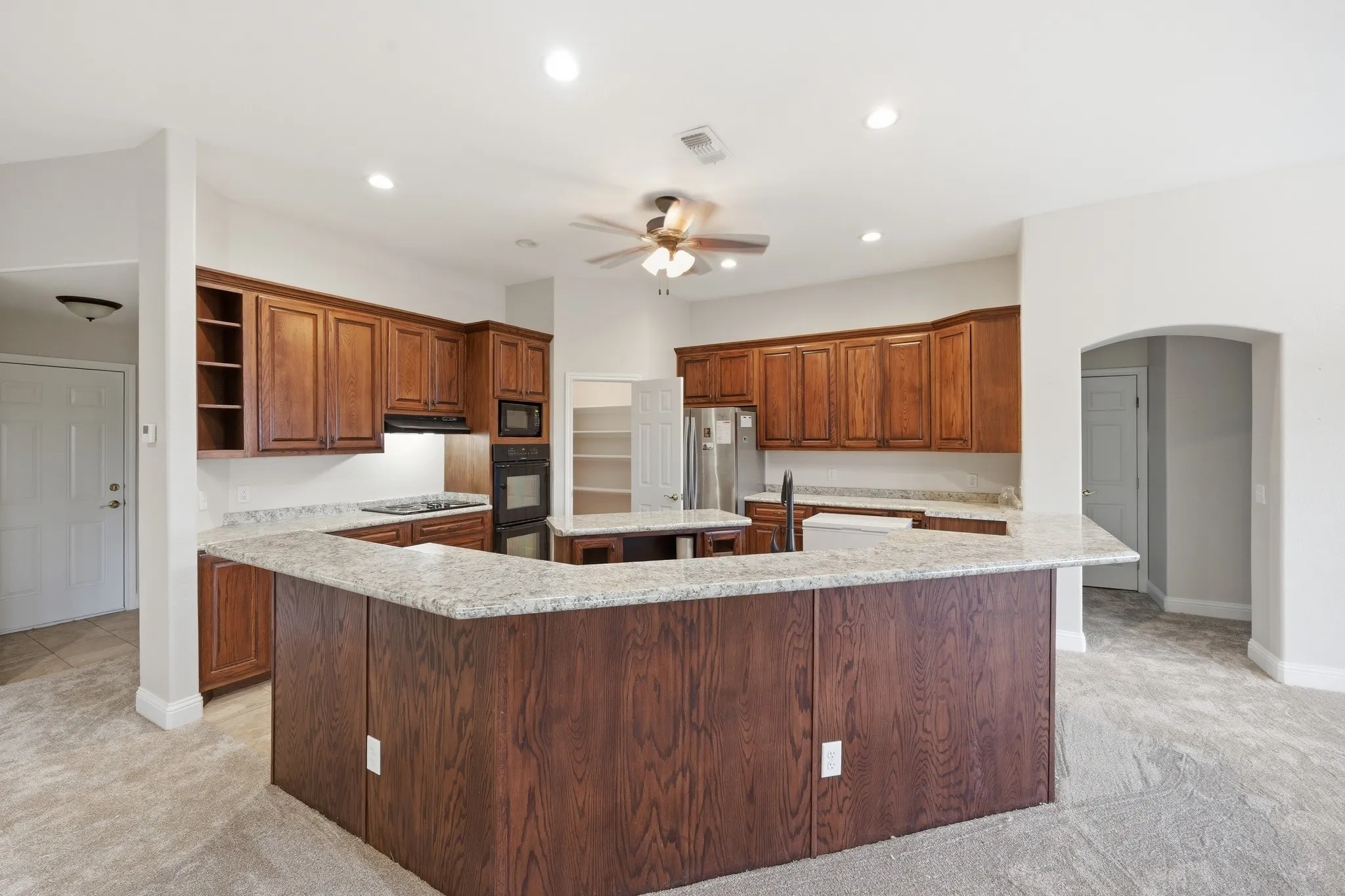 Single Family Residence For Sale in Lamar County , 8229 Farm Road 905, Paris, Texas 75462, 8 Bedrooms, 6 Bathrooms, 2 Garage spaces, 6,700 Sqft, built in 2011, Price $2,410,720, mls#21299564, Real Estate Agent in Paris, Homes For Sale in Lamar county, Homes For Sale in Paris, Realtor in Paris Texas, Real Estate Brokerage Independent Realty Texas, Luminita Cordes Realtor